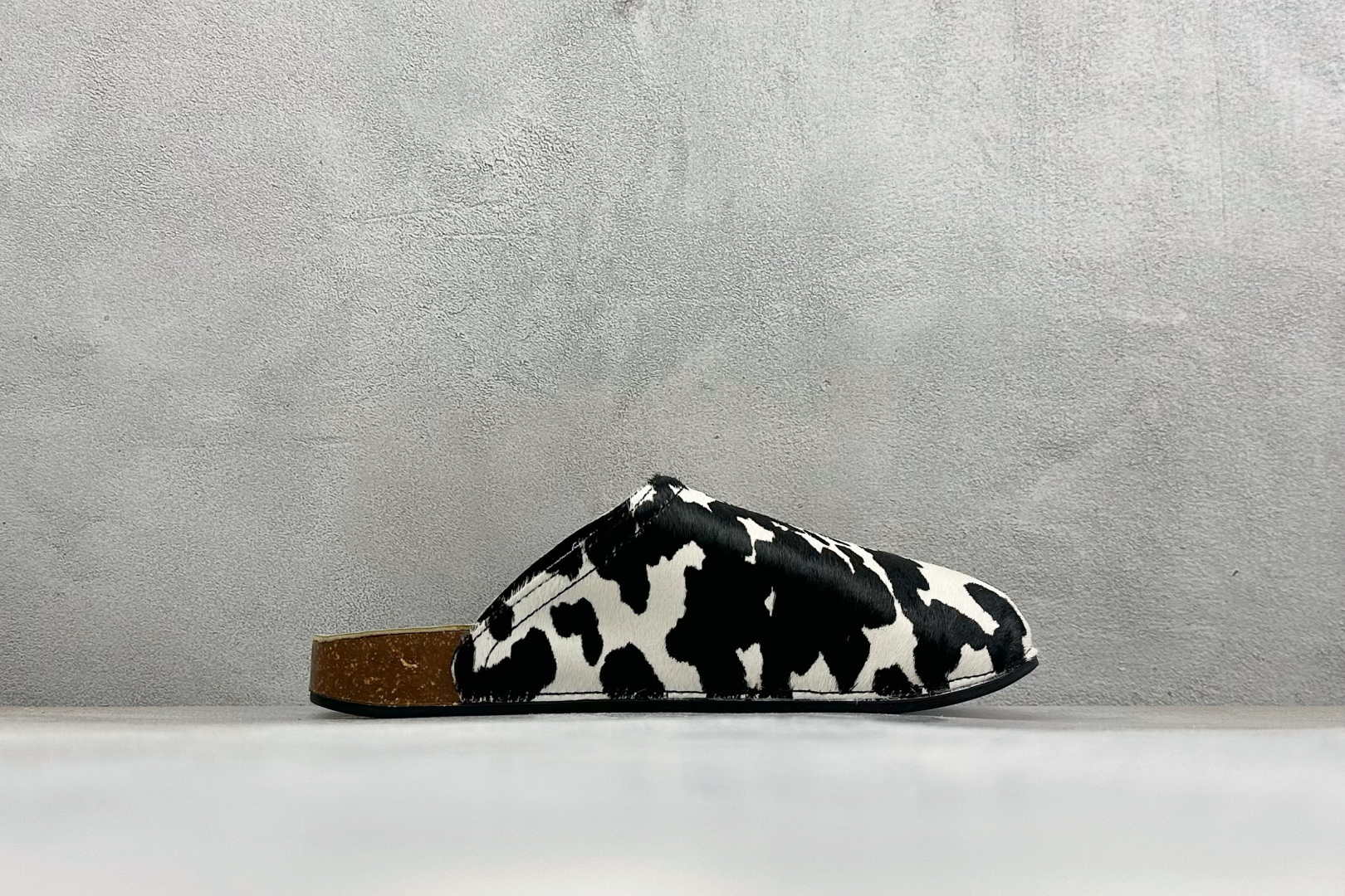 HZ版Adidas originals Adimule 舒适百搭 防磨包头一脚蹬拖鞋 货号：KI0407 尺码：36-4