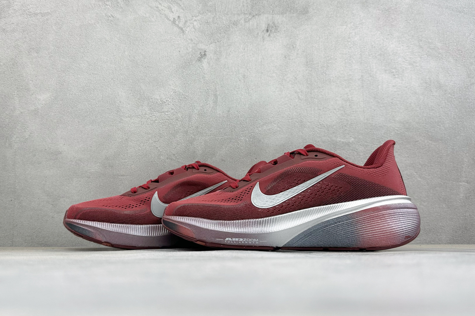 HY版Nike Air Zoom Pegasus 42 耐克网面透气轻便耐磨跑鞋 货号：IO8251-600 尺码：36