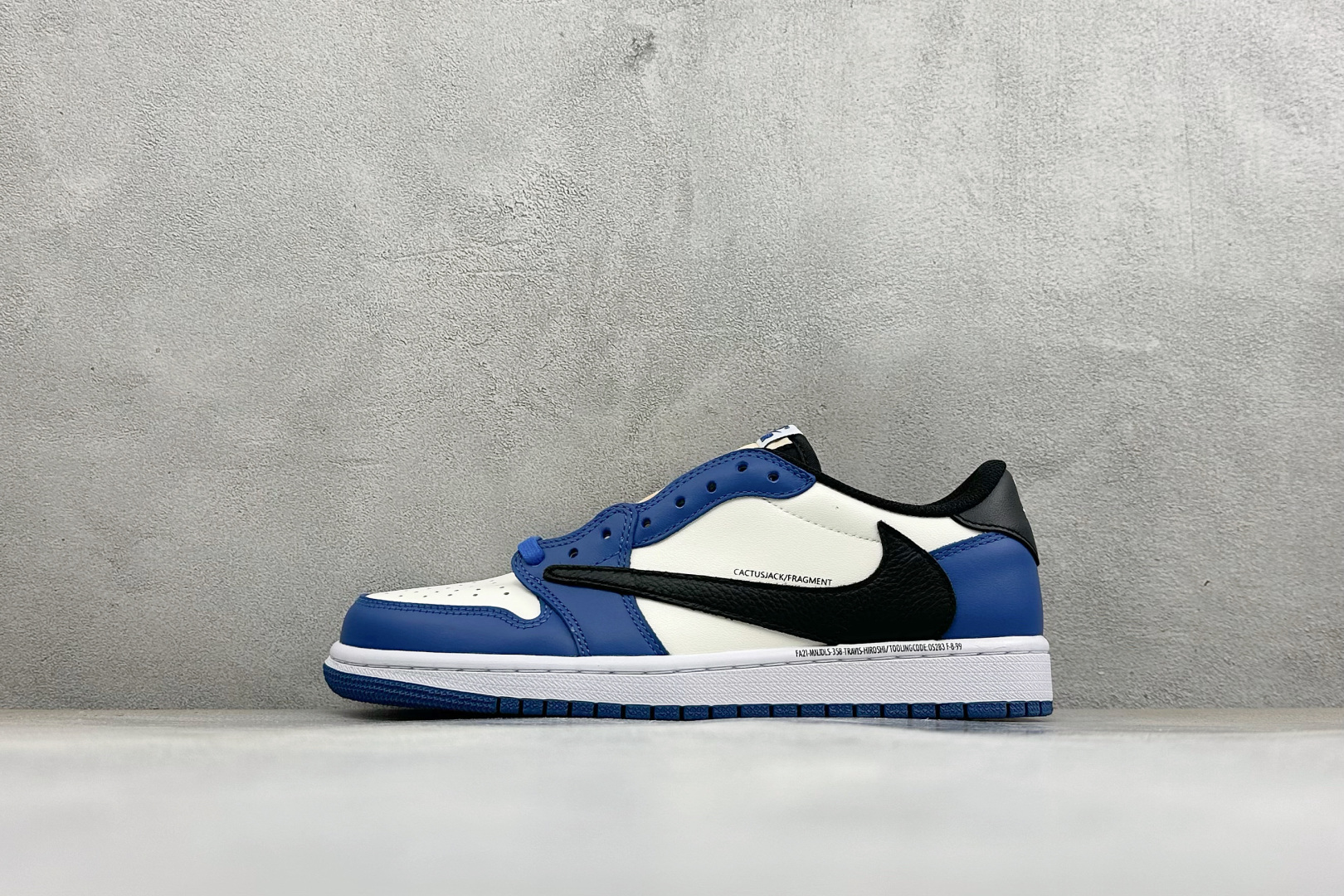 F版Travis Scott Air Jordan 1 Low OG 三方联名倒钩低帮板鞋 当前市场最优版本 陆续上架 F版Travis Scott Air Jordan 1 Low OG 三方联名倒钩低帮板鞋 当前市场最优版本 陆续上架
