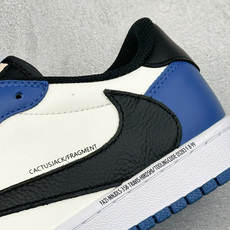 F版Travis Scott Air Jordan 1 Low OG 三方联名倒钩低帮板鞋 当前市场最优版本 陆续上架 F版Travis Scott Air Jordan 1 Low OG 三方联名倒钩低帮板鞋 当前市场最优版本 陆续上架