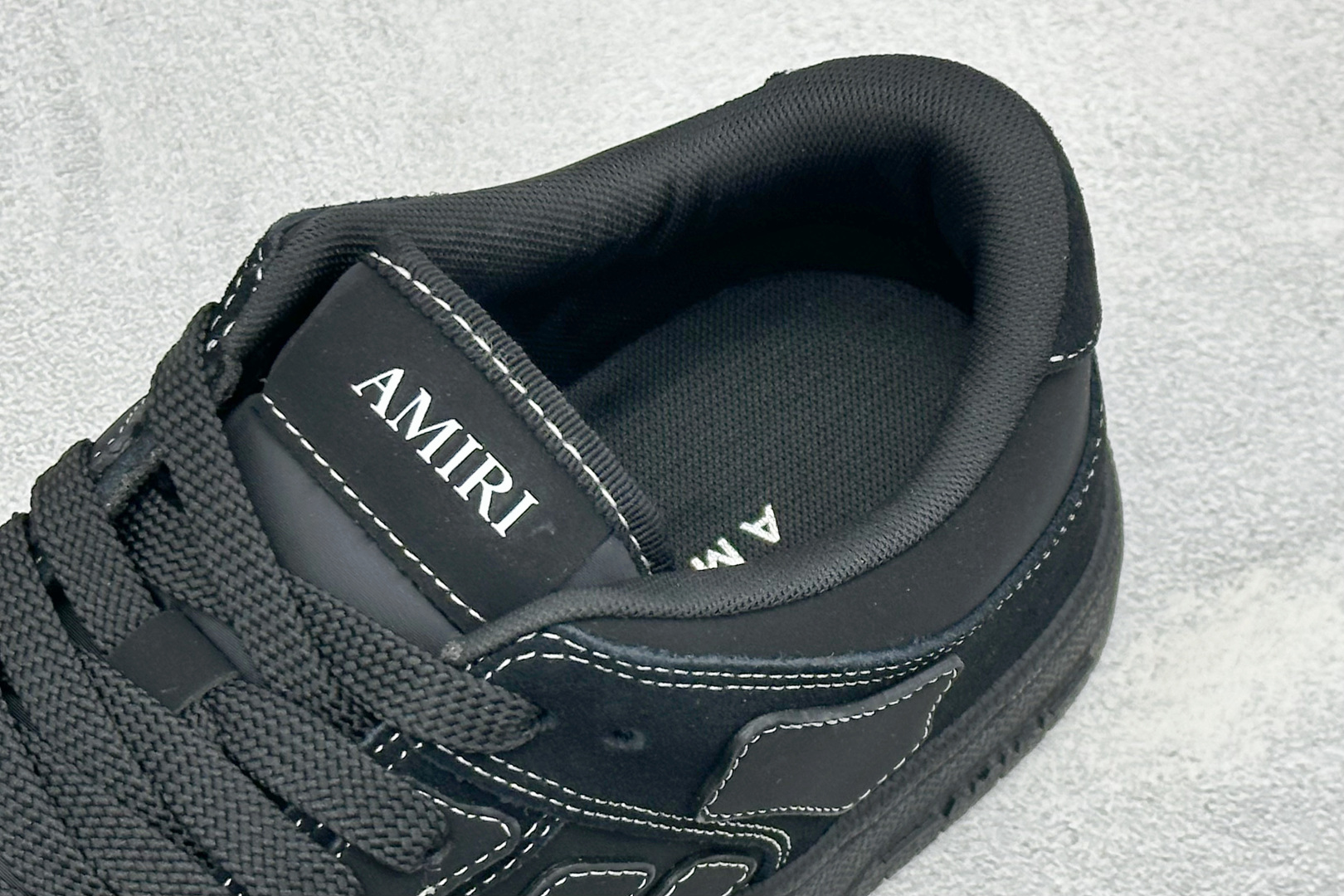 AMIRI Skeleton High 骨骼鞋-Skel toPSneakers低帮 洛杉矶街头之王 高奢·埃米尔 原装 AMIRI Skeleton High 骨骼鞋-Skel toPSneakers低帮 洛杉矶街头之王 高奢·埃米尔 原装