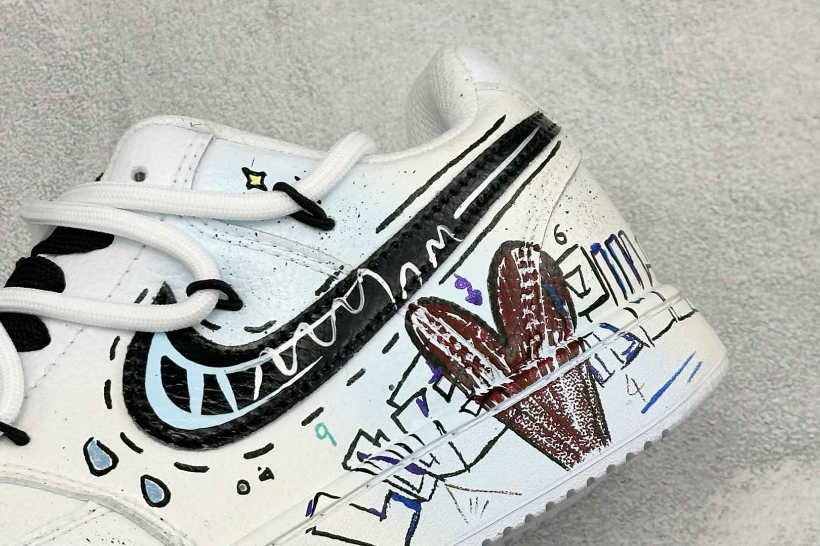 NIKE COURT VISION LO ‘DIY’定制 低帮百搭 透气休闲运动板鞋 兼顾舒适脚感和出众风范 演绎匠心之