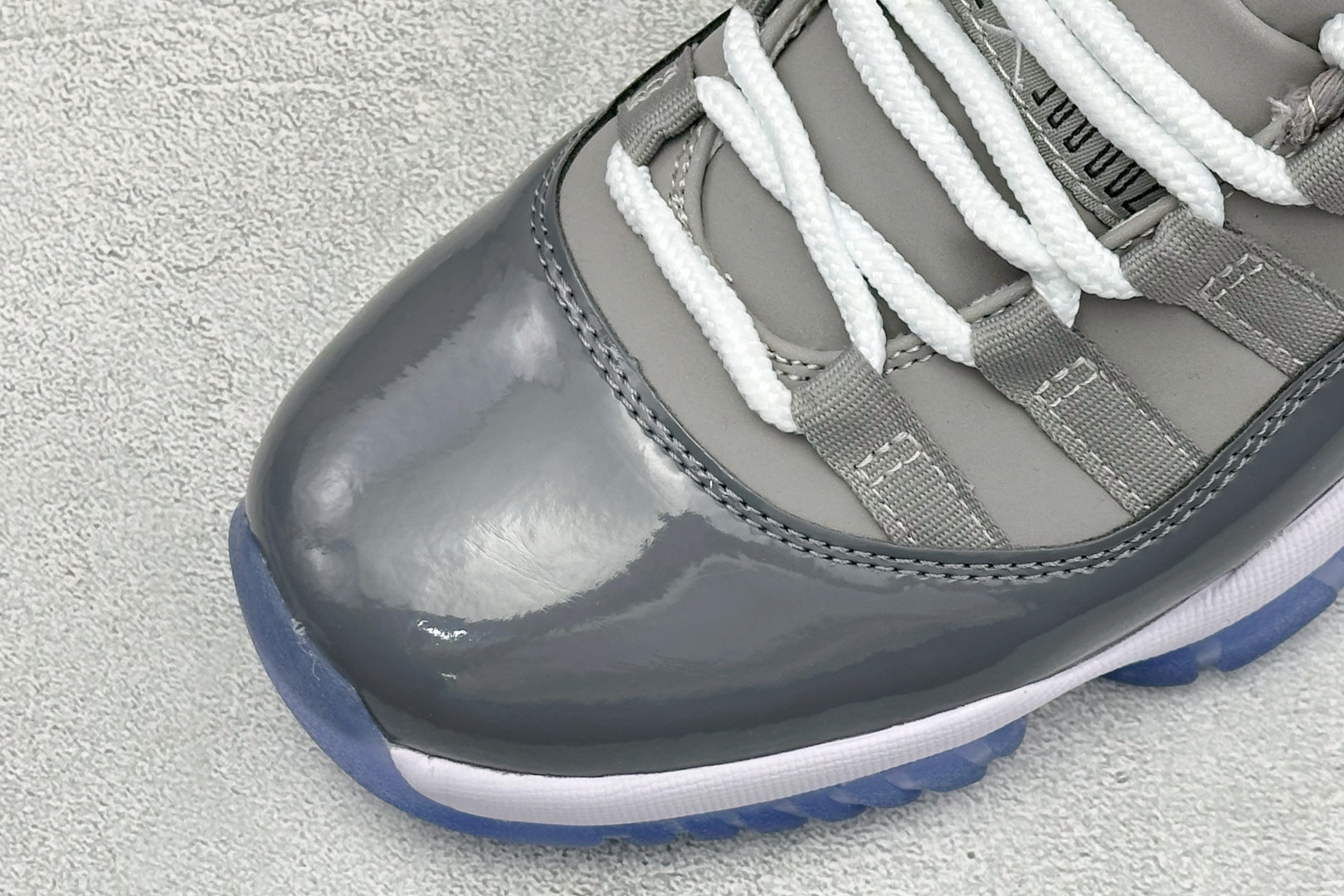 福利特价 Air Jordan AJ11 Retro 篮球鞋 原楦原档案数据开模打造 原厂中底拉帮钢印 原厂漆皮 防冻不