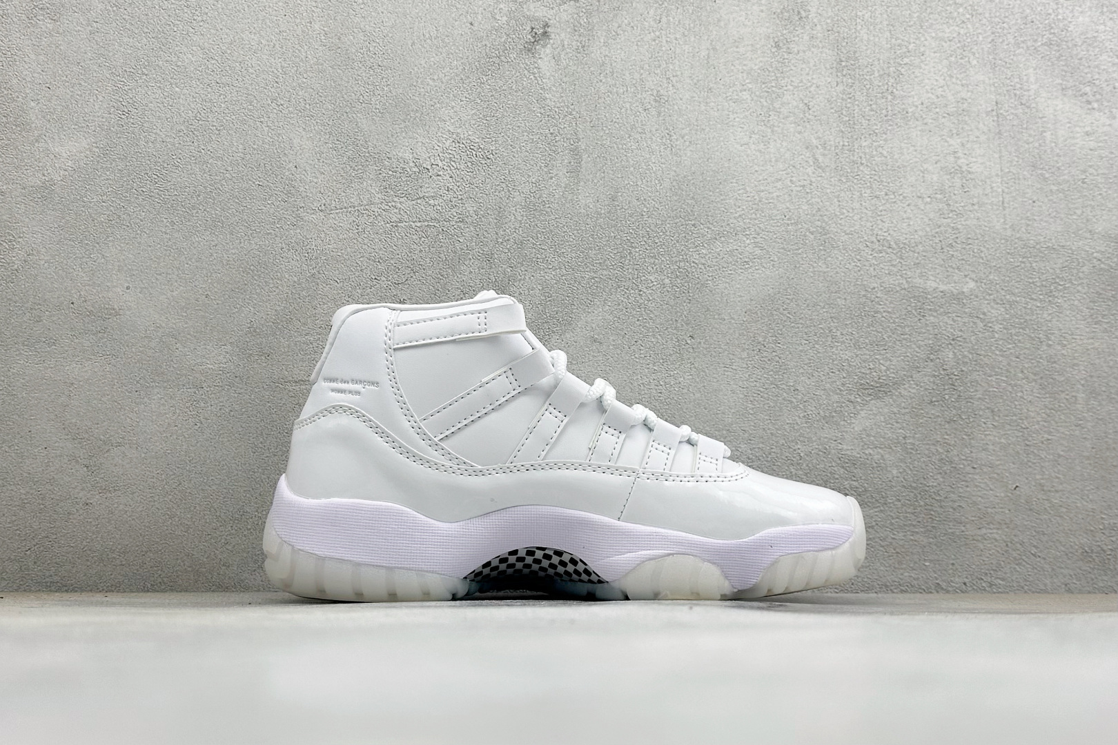 福利特价 Air Jordan AJ11 Retro 篮球鞋 原楦原档案数据开模打造 原厂中底拉帮钢印 原厂漆皮 防冻不