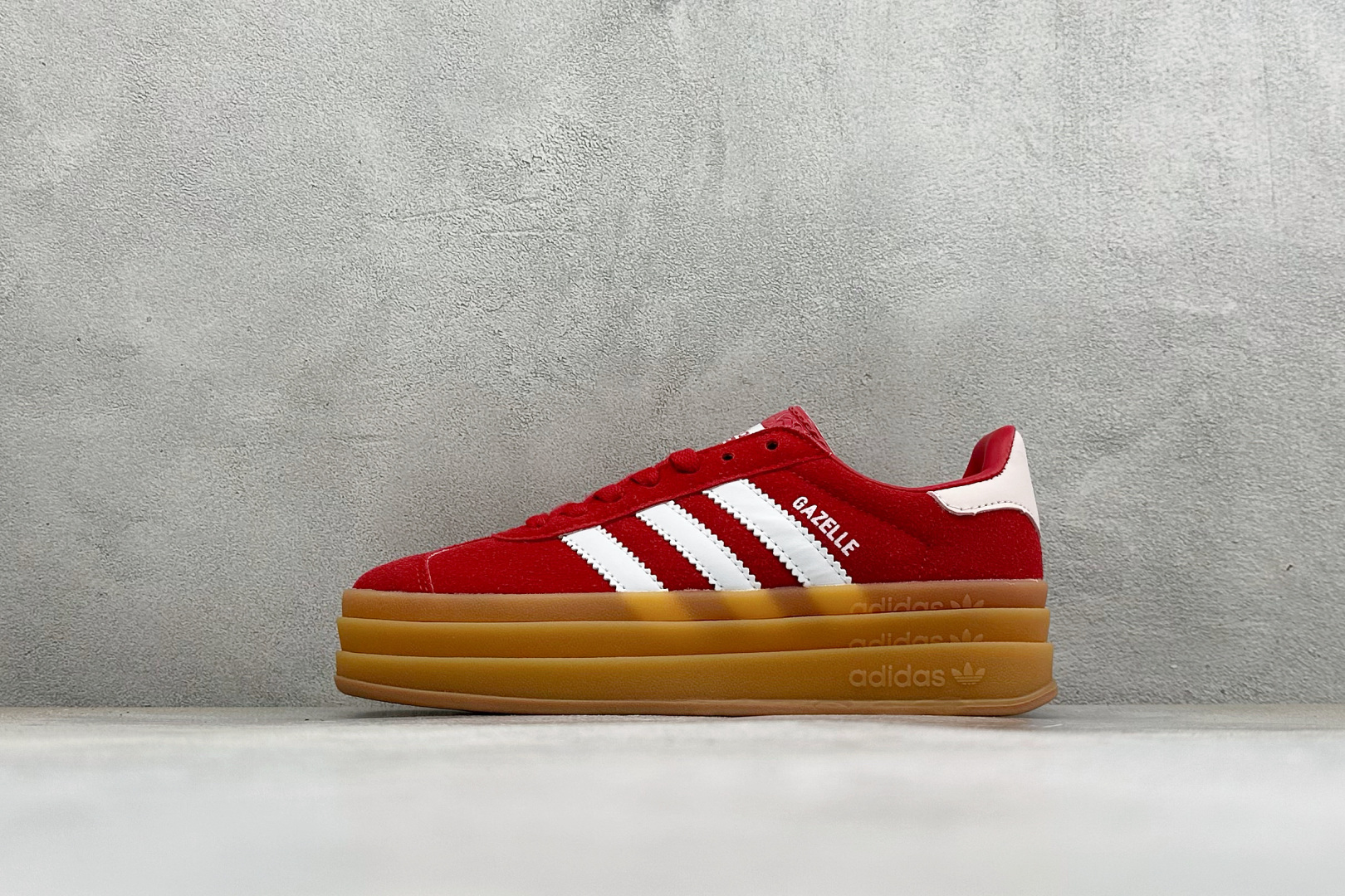 福利特价 Adidas Originals Gazelle Bold 三叶草厚底休闲防滑耐磨低帮板鞋 #原厂原数据版型 