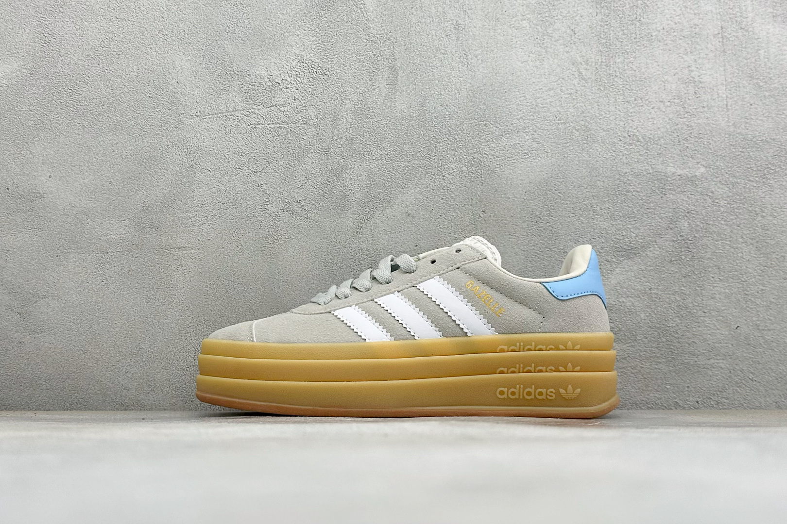 福利特价 Adidas Originals Gazelle Bold 三叶草厚底休闲防滑耐磨低帮板鞋 #原厂原数据版型 