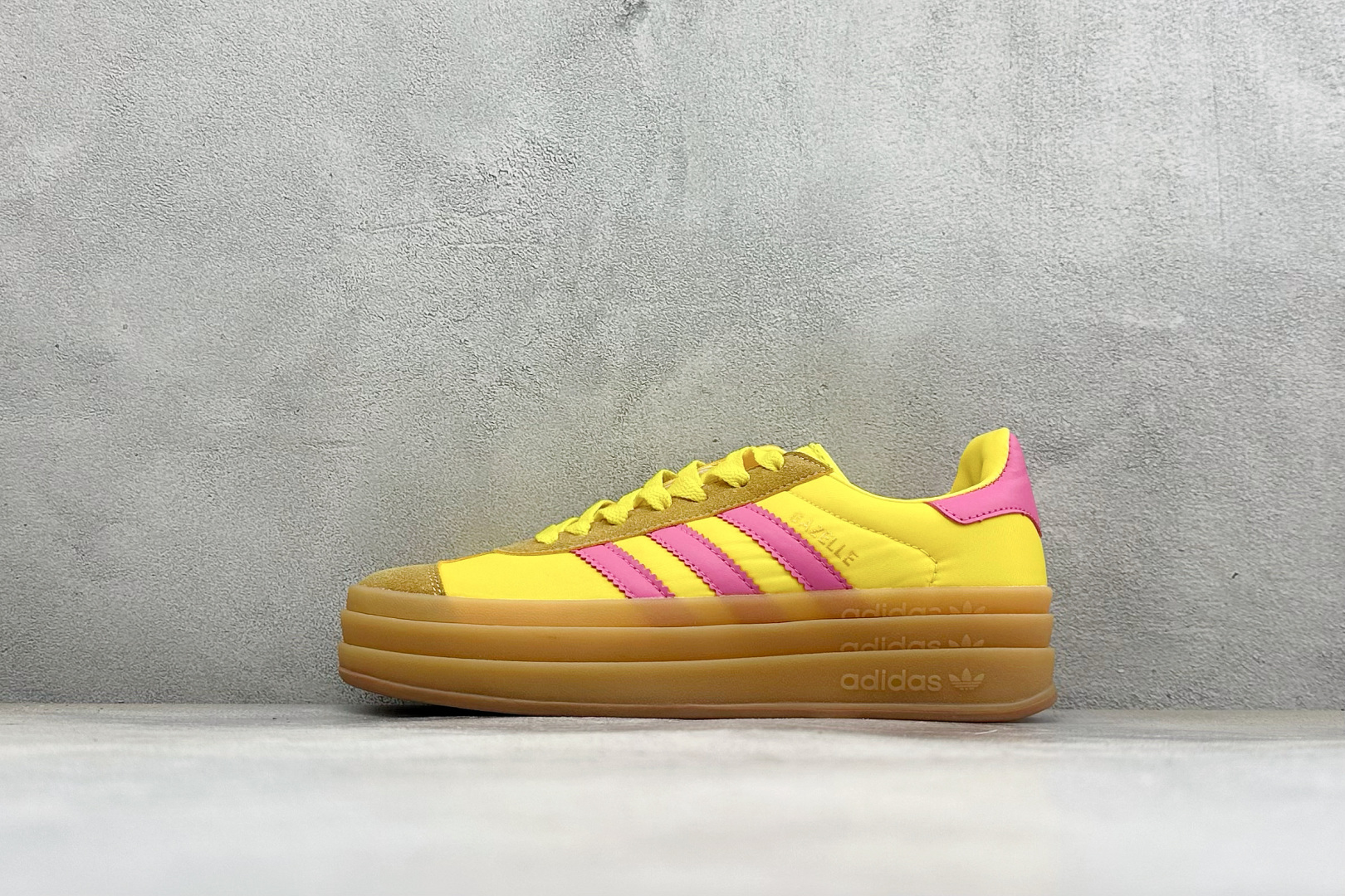 福利特价 Adidas Originals Gazelle Bold 三叶草厚底休闲防滑耐磨低帮板鞋 #原厂原数据版型 