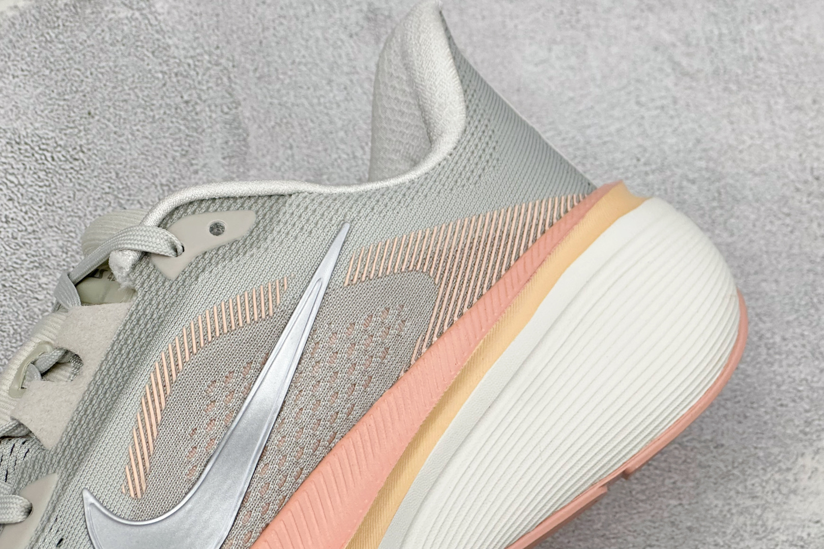 HY版Nike Air Zoom Pegasus 42 耐克网面透气轻便耐磨跑鞋 货号：IB1881-002 尺码：36