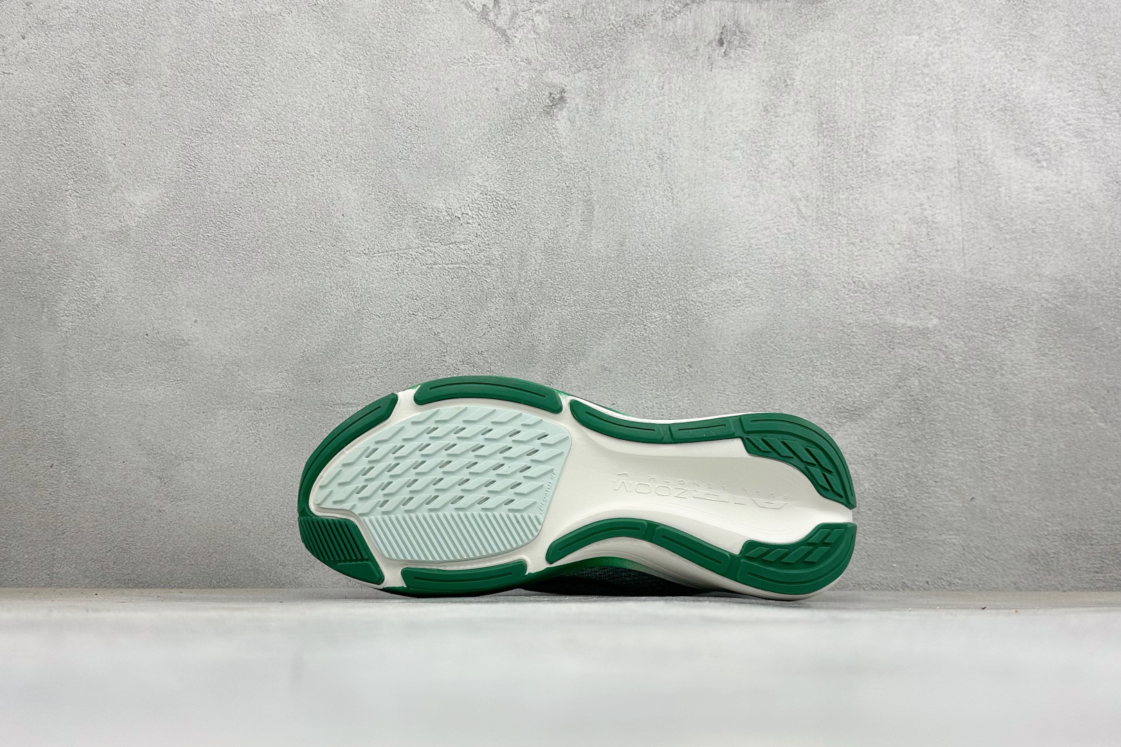 HY版Nike Air Zoom Pegasus 42 耐克网面透气轻便耐磨跑鞋 货号：IB1881-100 尺码：36