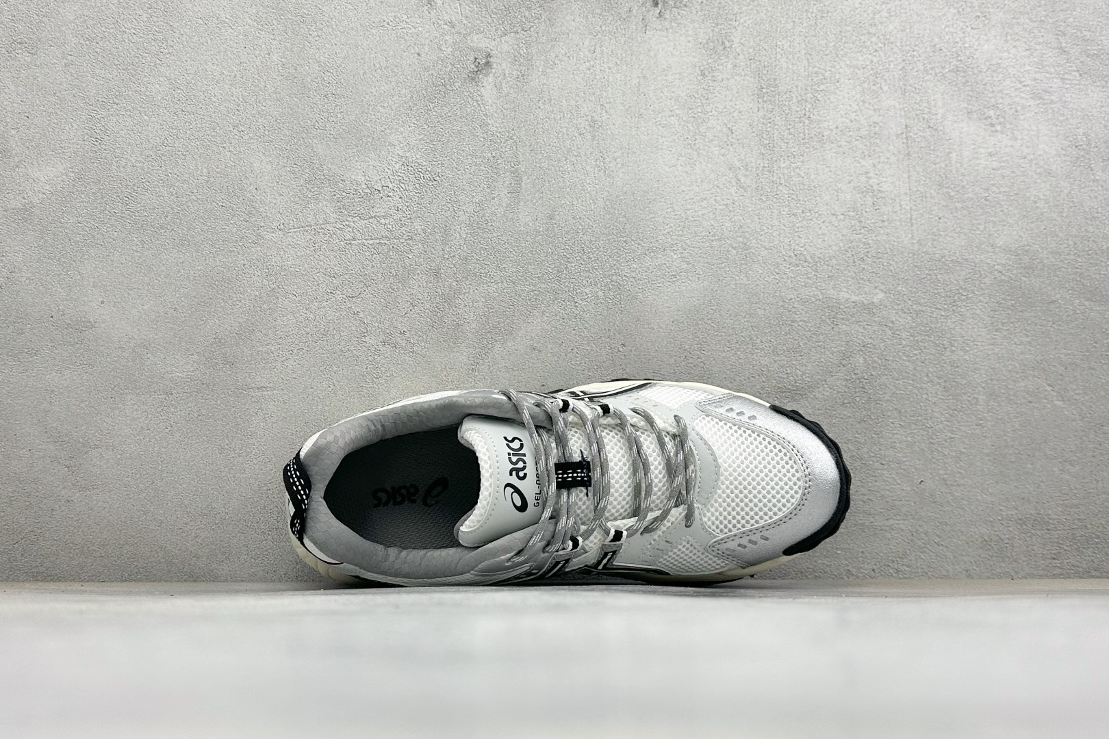 YD版Asics Gel-NANDI NR 亚瑟士运动休闲透气专业跑鞋 采用工程弹性双层再生针织密度鞋面材质 后跟3D可 YD版Asics Gel-NANDI NR 亚瑟士运动休闲透气专业跑鞋 采用工程弹性双层再生针织密度鞋面材质 后跟3D可