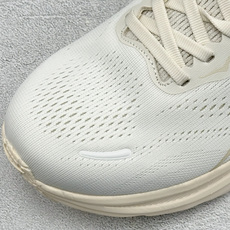 HOKA ONE ONE M CLIFTON 11 舒适防滑耐磨低帮休闲跑步鞋 相比常规跑鞋 HOKA ONE ONE特 HOKA ONE ONE M CLIFTON 11 舒适防滑耐磨低帮休闲跑步鞋 相比常规跑鞋 HOKA ONE ONE特