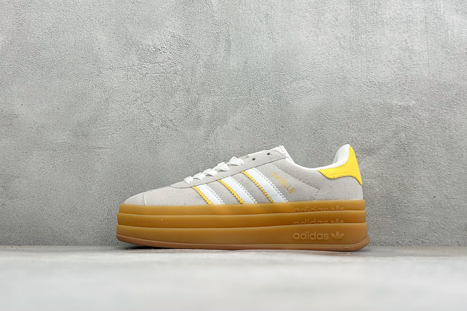 福利特价 Adidas Originals Gazelle Bold 三叶草厚底休闲防滑耐磨低帮板鞋 #原厂原数据版型 