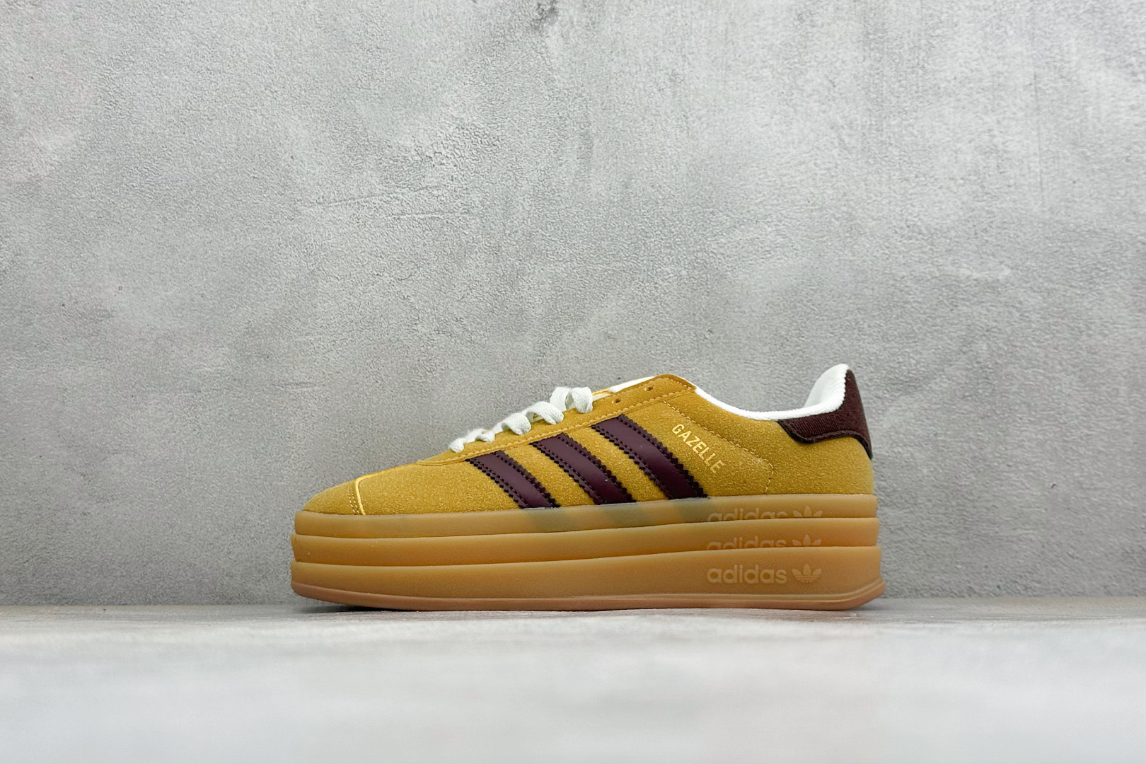福利特价 Adidas Originals Gazelle Bold 三叶草厚底休闲防滑耐磨低帮板鞋 #原厂原数据版型 