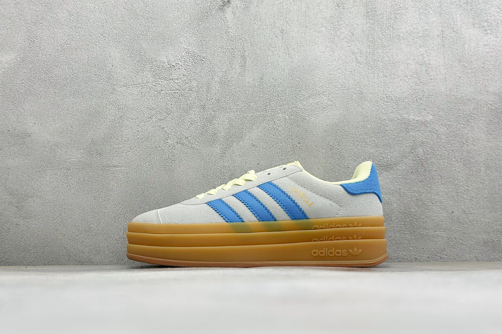 福利特价 Adidas Originals Gazelle Bold 三叶草厚底休闲防滑耐磨低帮板鞋 #原厂原数据版型 福利特价 Adidas Originals Gazelle Bold 三叶草厚底休闲防滑耐磨低帮板鞋 #原厂原数据版型