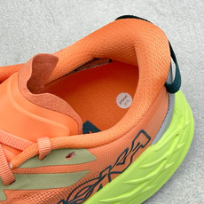 H版HOKA ONE ONE SPEEDGOAT 7 舒适百搭越野跑鞋 J-FRAME™M结构拥有专利认证,避免防过度内 H版HOKA ONE ONE SPEEDGOAT 7 舒适百搭越野跑鞋 J-FRAME™M结构拥有专利认证,避免防过度内