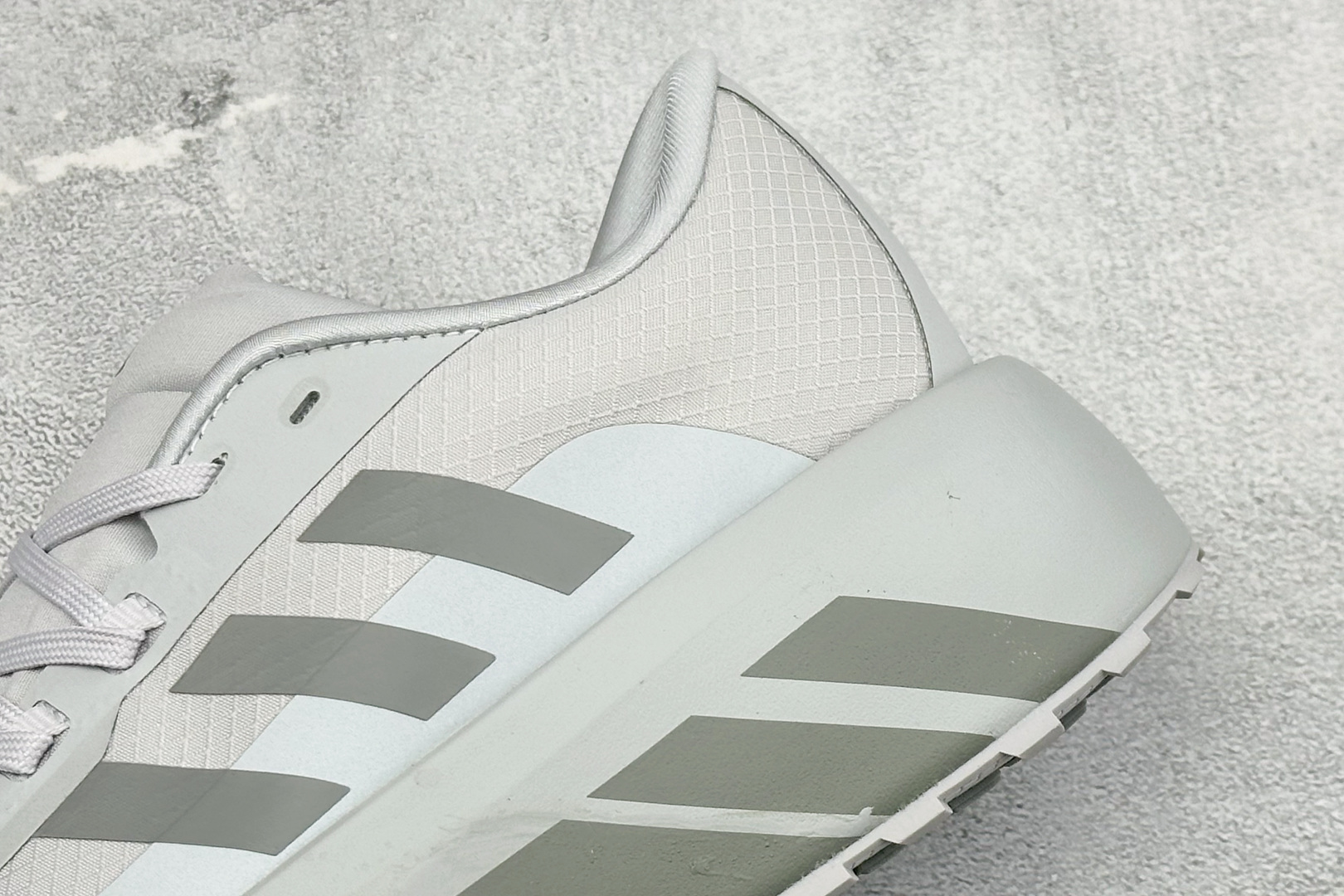 JF版Adidas Hyperboost Atr M 舒适贴合回弹跑步鞋 货号：IH9453 尺码：36-45没半码 