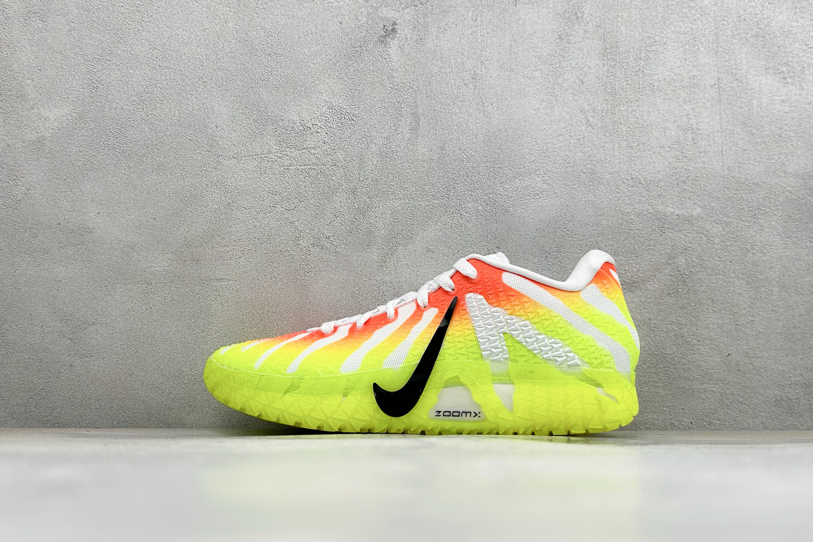 纯原Nike JA 3 EP 莫兰特三代低帮实战篮球鞋 #鞋面采用网布搭配棱纹覆面设计，延续了耐克 Ja系列一贯的凌厉轮