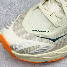 H版HOKA ONE ONE SPEEDGOAT 7 舒适百搭越野跑鞋 J-FRAME™M结构拥有专利认证,避免防过度内 H版HOKA ONE ONE SPEEDGOAT 7 舒适百搭越野跑鞋 J-FRAME™M结构拥有专利认证,避免防过度内