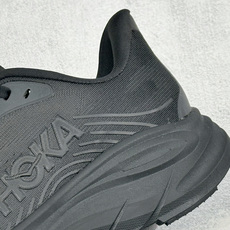 ST版HOKA ONE ONE M CLIFTON 11 舒适防滑耐磨低帮休闲跑步鞋 相比常规跑鞋 HOKA ONE O ST版HOKA ONE ONE M CLIFTON 11 舒适防滑耐磨低帮休闲跑步鞋 相比常规跑鞋 HOKA ONE O