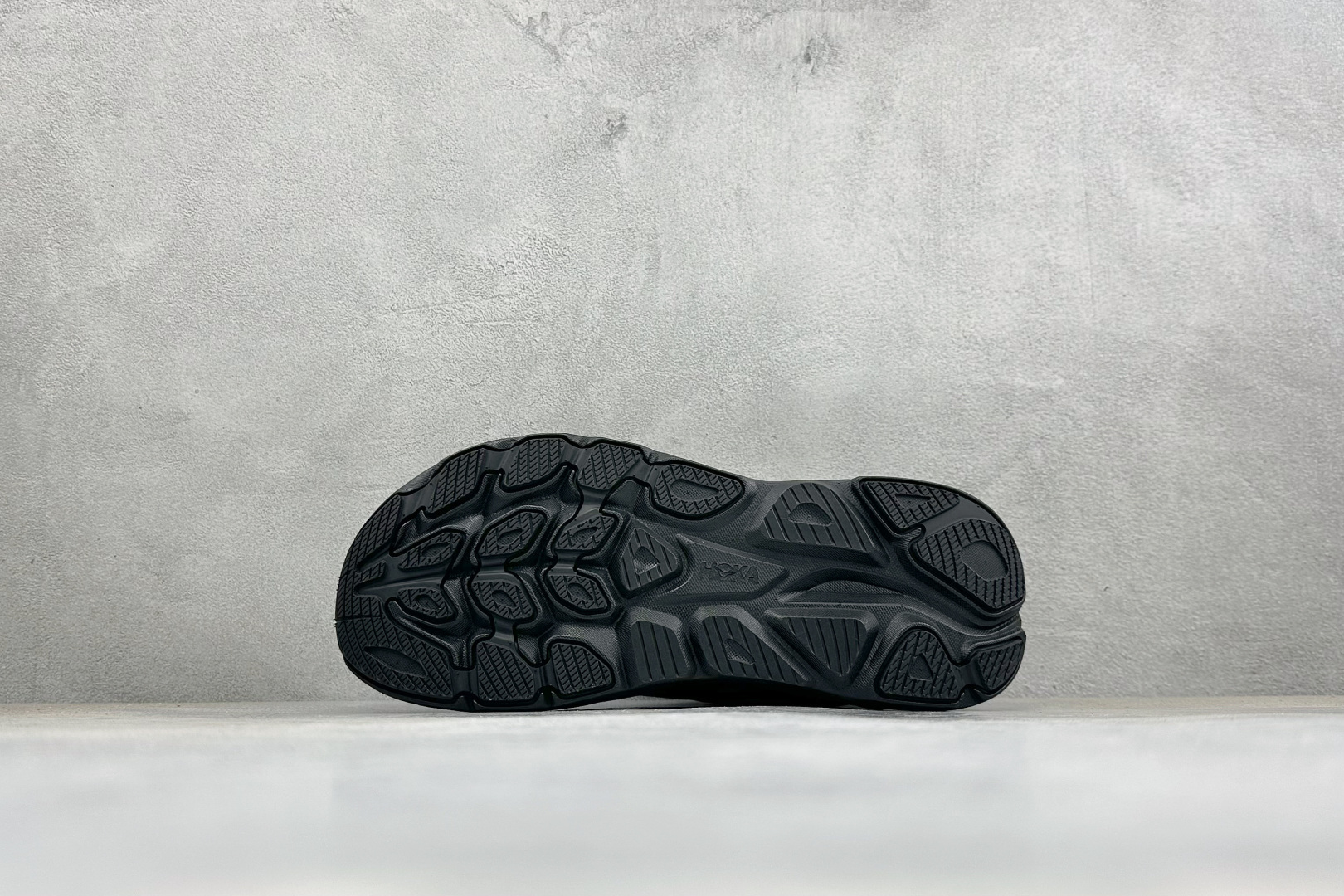 ST版HOKA ONE ONE M CLIFTON 11 舒适防滑耐磨低帮休闲跑步鞋 相比常规跑鞋 HOKA ONE O ST版HOKA ONE ONE M CLIFTON 11 舒适防滑耐磨低帮休闲跑步鞋 相比常规跑鞋 HOKA ONE O