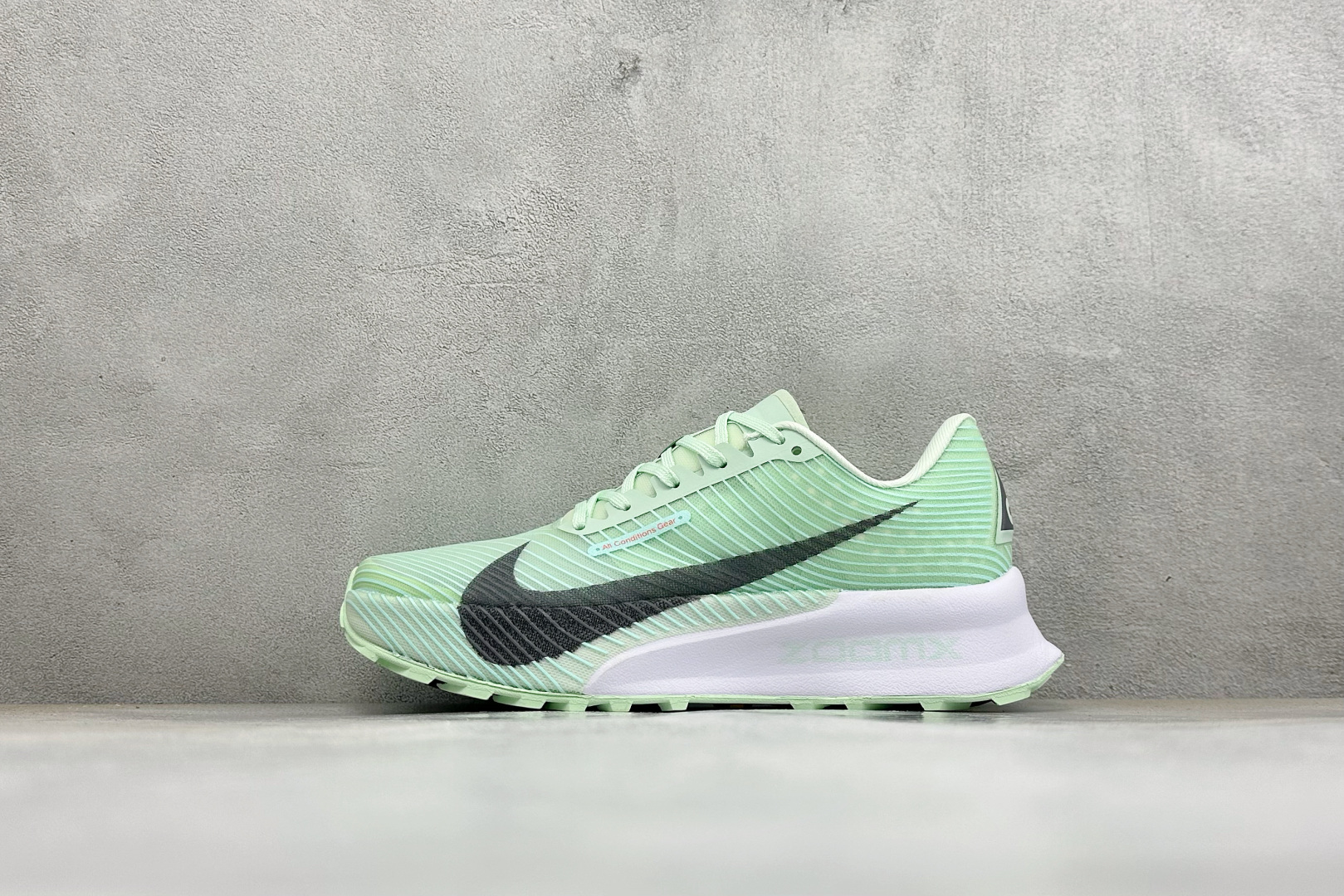 XM版Nike Zoomx ACG Ultrafly Trail 运动户外百搭 织物减震防滑透气越野跑步鞋 货号: IR XM版Nike Zoomx ACG Ultrafly Trail 运动户外百搭 织物减震防滑透气越野跑步鞋 货号: IR