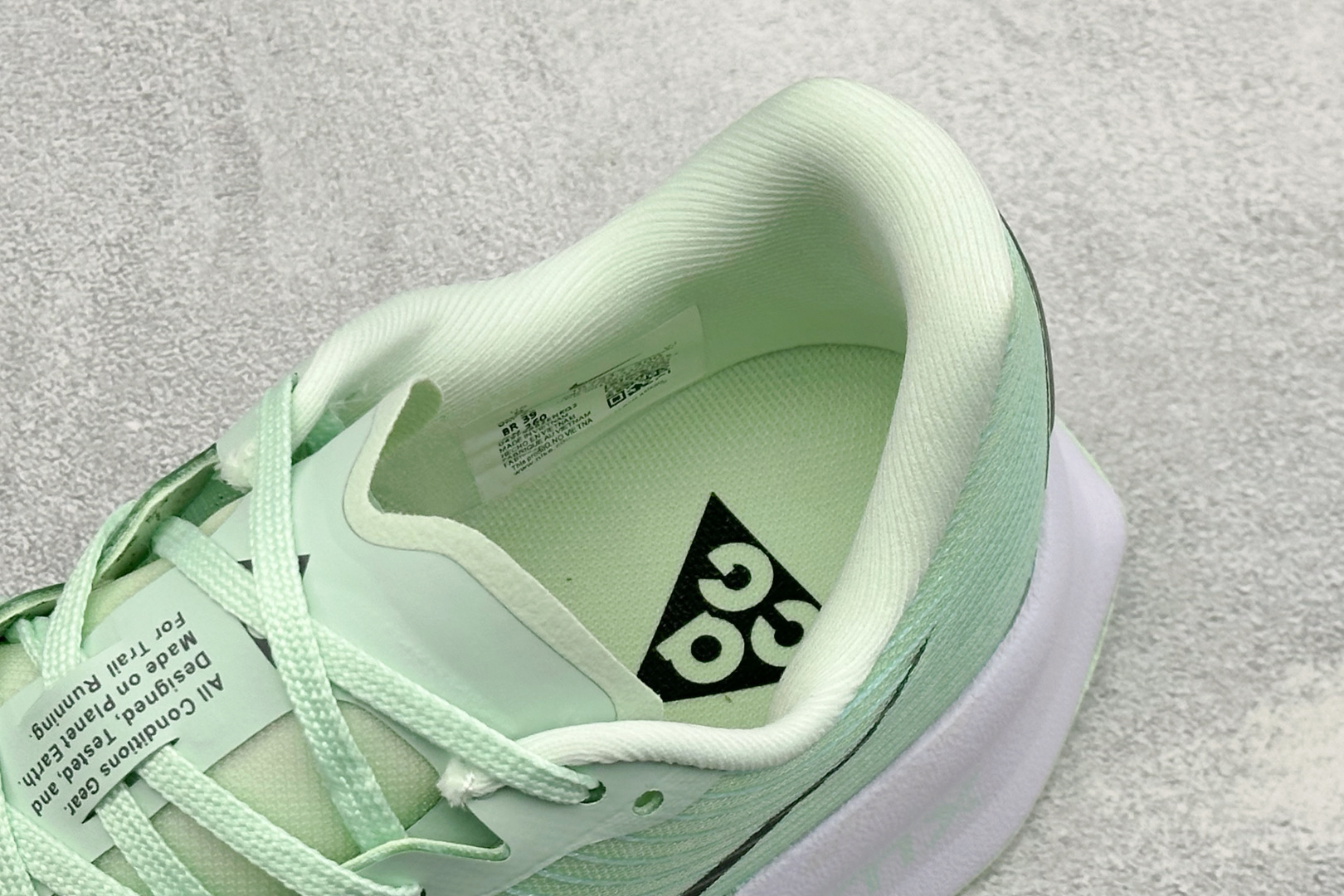 XM版Nike Zoomx ACG Ultrafly Trail 运动户外百搭 织物减震防滑透气越野跑步鞋 货号: IR