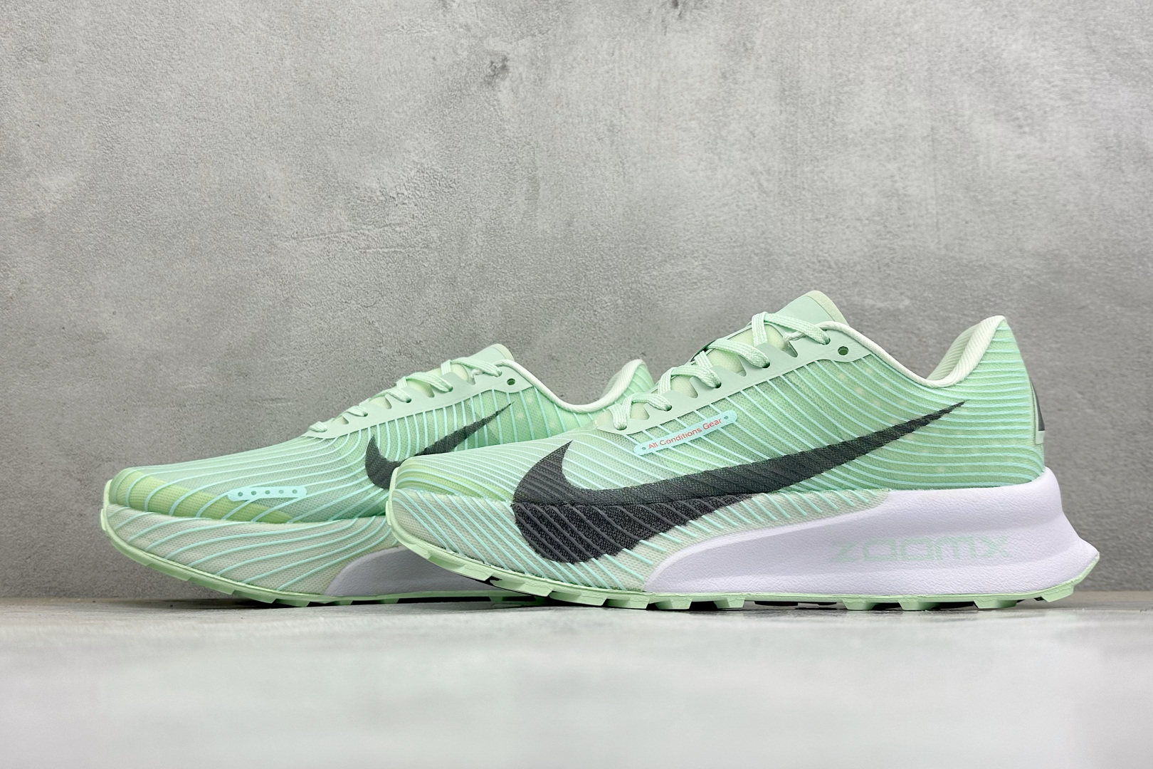 XM版Nike Zoomx ACG Ultrafly Trail 运动户外百搭 织物减震防滑透气越野跑步鞋 货号: IR