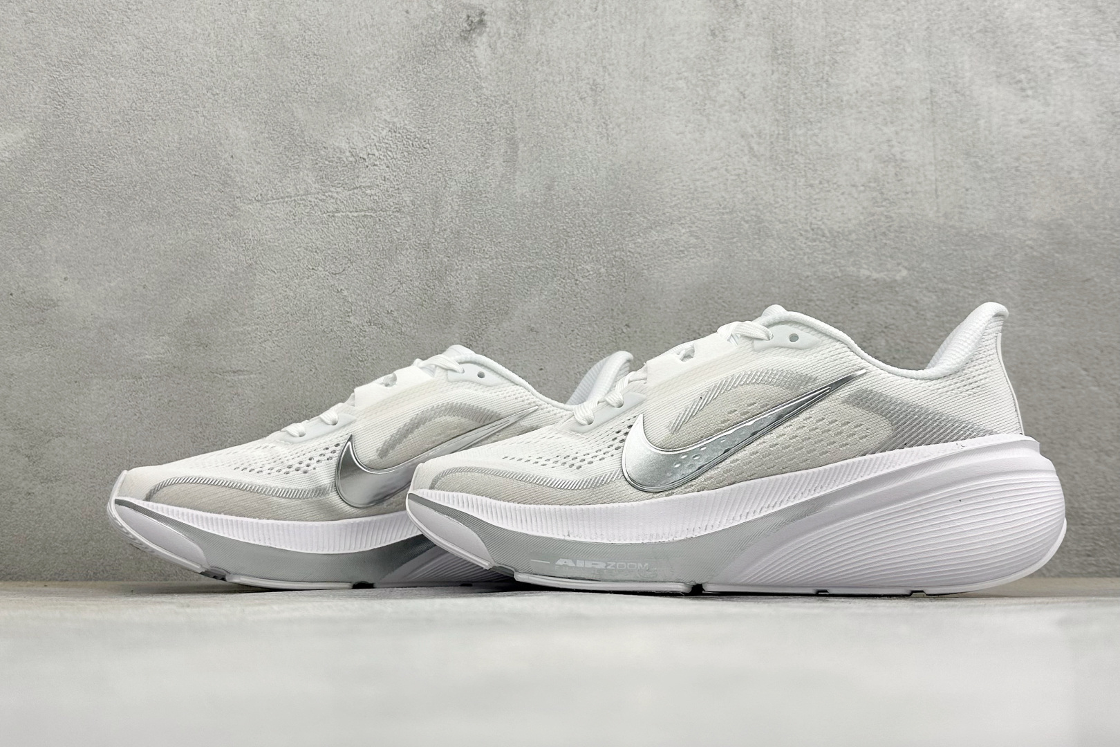 HY版Nike Air Zoom Pegasus 42 耐克网面透气轻便耐磨跑鞋 货号：IB1881-102 尺码：36