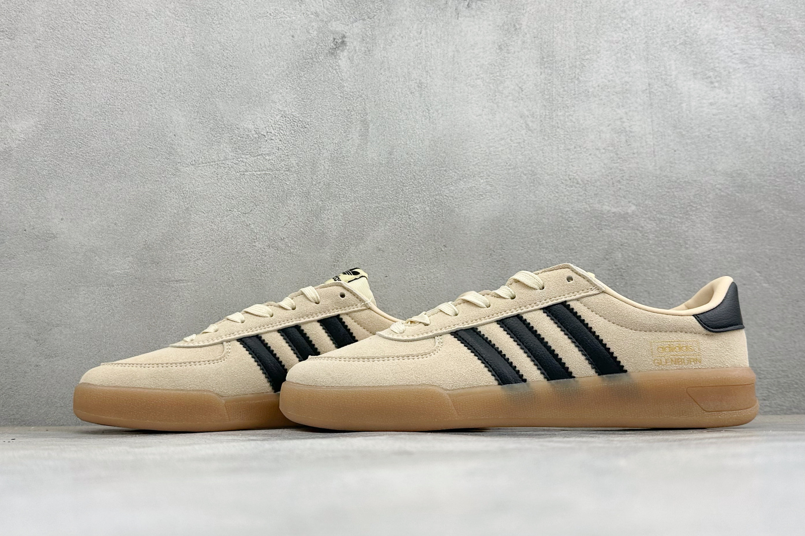 ZC版Adidas Glenburn 阿迪达斯经典复古校园休闲板鞋 货号：hp-3630 尺码：36-45 