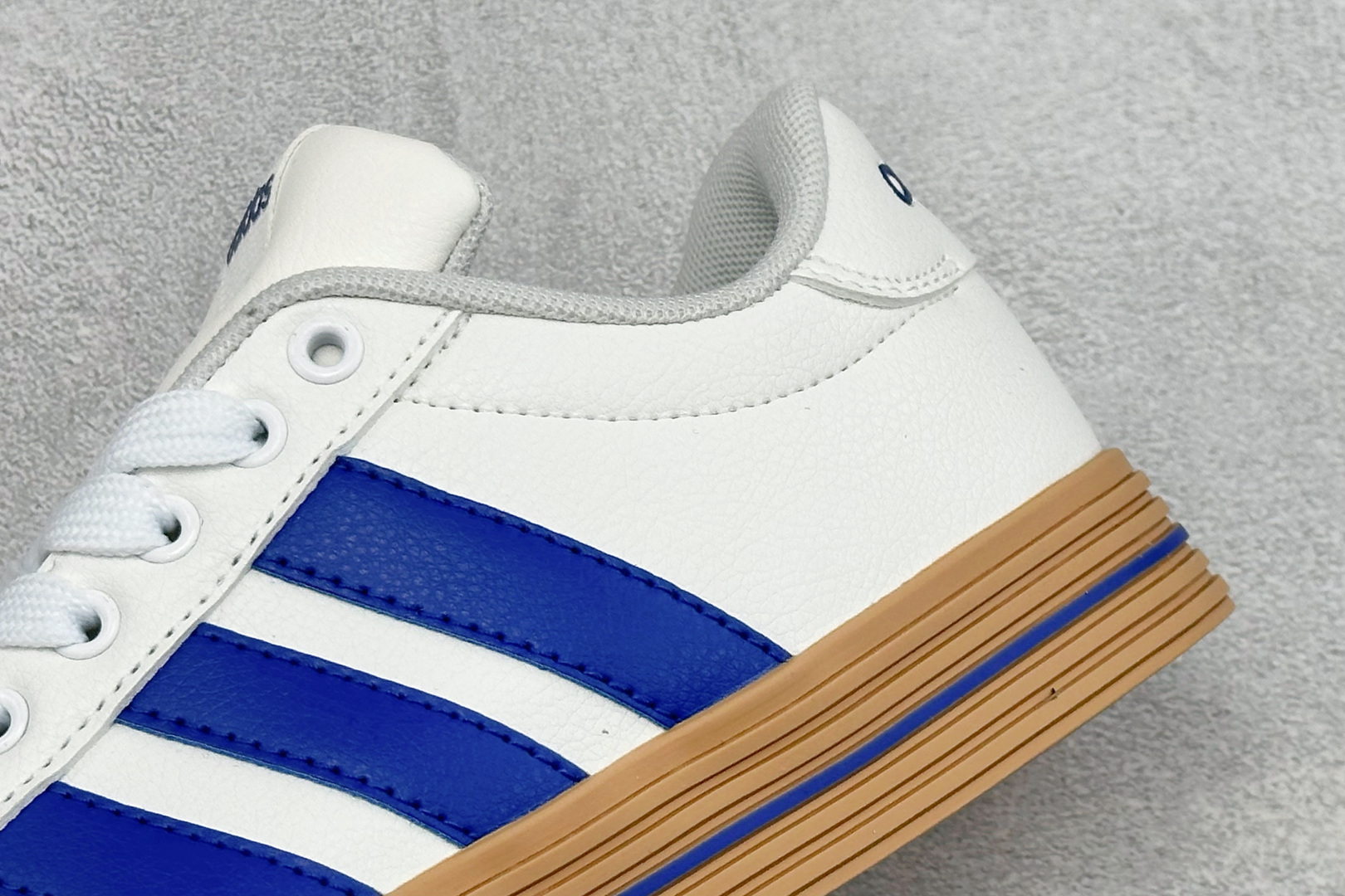 ZC版Adidas Barreda Daily 4.0 阿迪舒适减震低帮休闲板鞋 货号：JR0079-05 尺码：36-