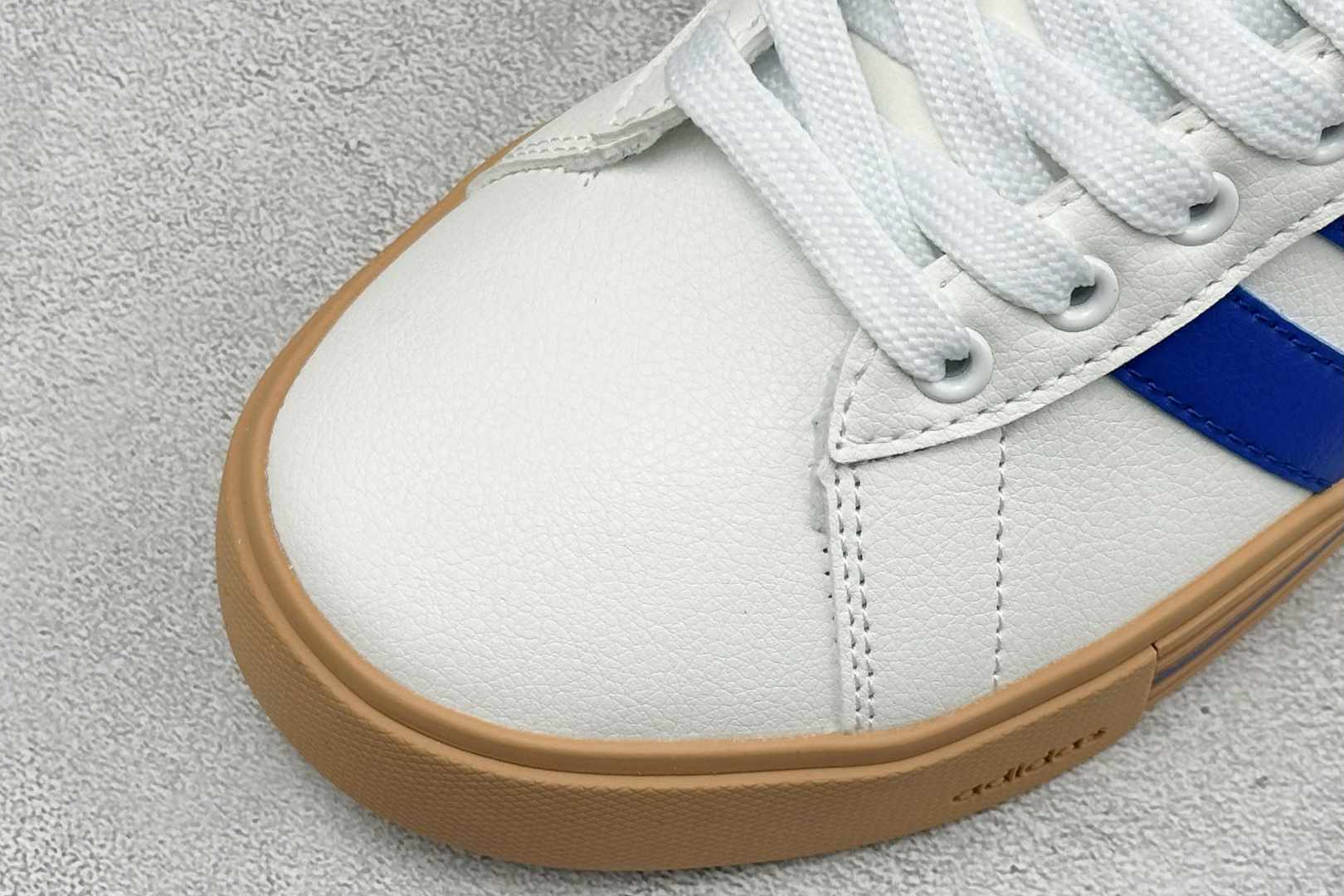 ZC版Adidas Barreda Daily 4.0 阿迪舒适减震低帮休闲板鞋 货号：JR0079-05 尺码：36-
