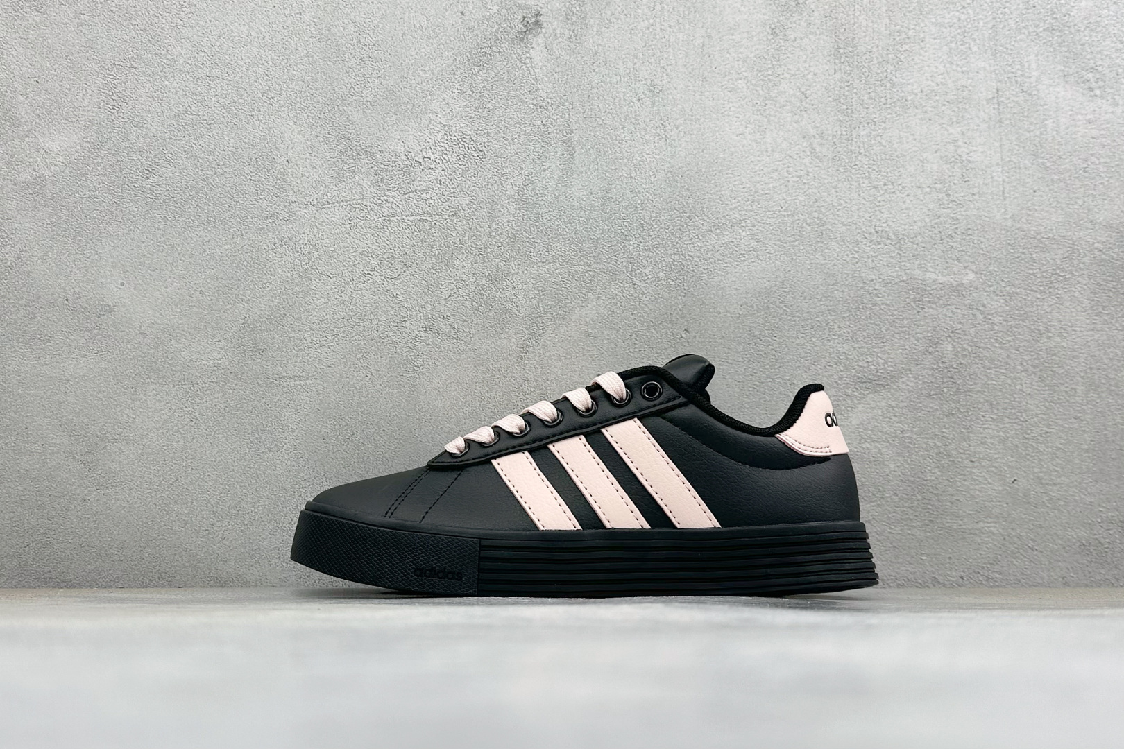 ZC版Adidas Barreda Daily 4.0 阿迪舒适减震低帮休闲板鞋 货号：KH8004-12 尺码：36-