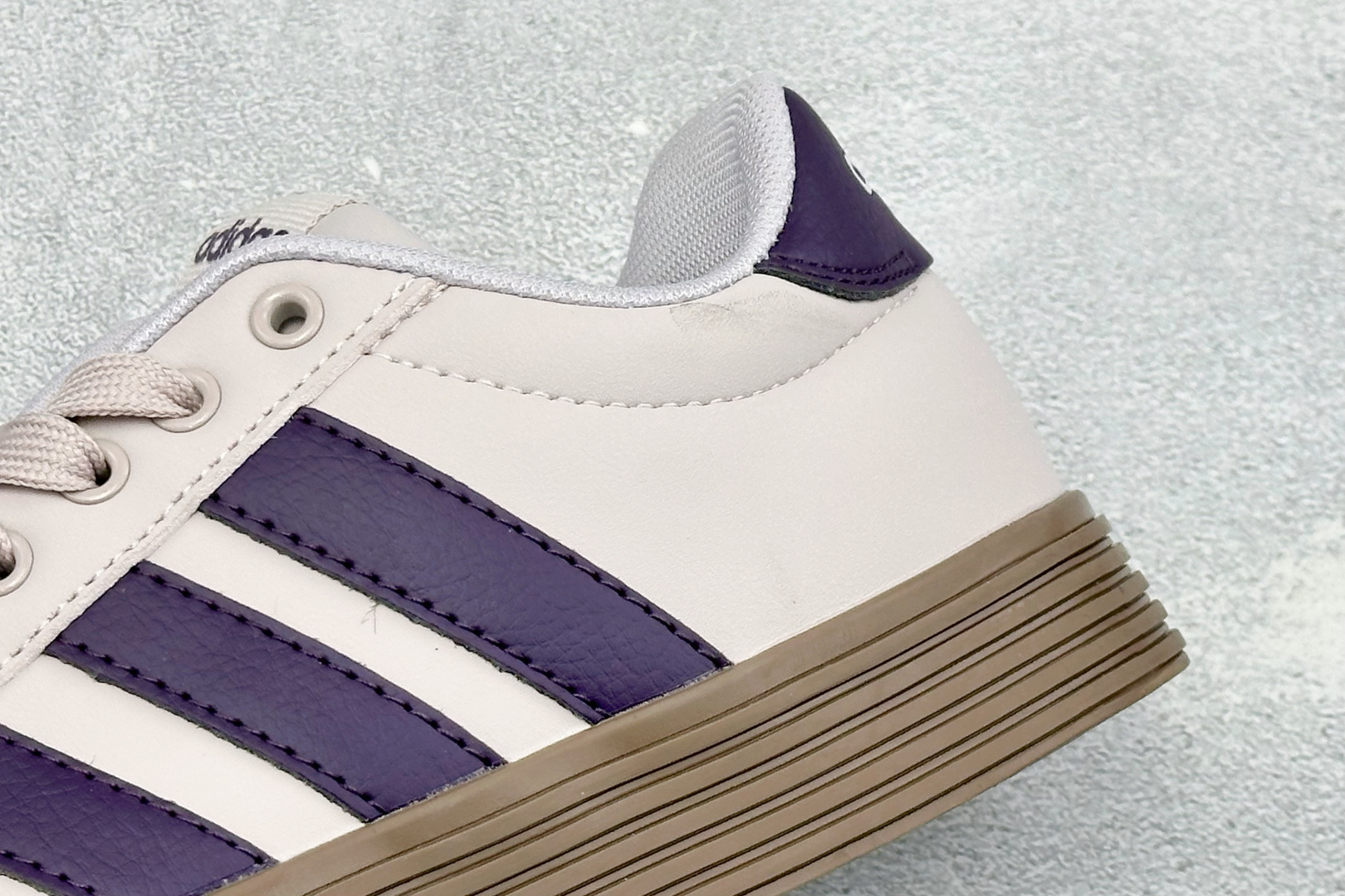 ZC版Adidas Barreda Daily 4.0 阿迪舒适减震低帮休闲板鞋 货号：KH8006-13 尺码：36-