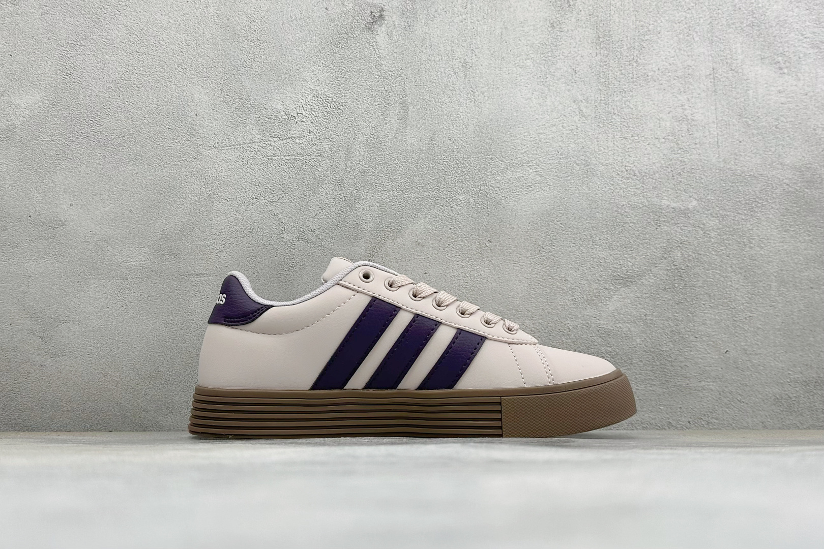 ZC版Adidas Barreda Daily 4.0 阿迪舒适减震低帮休闲板鞋 货号：KH8006-13 尺码：36-