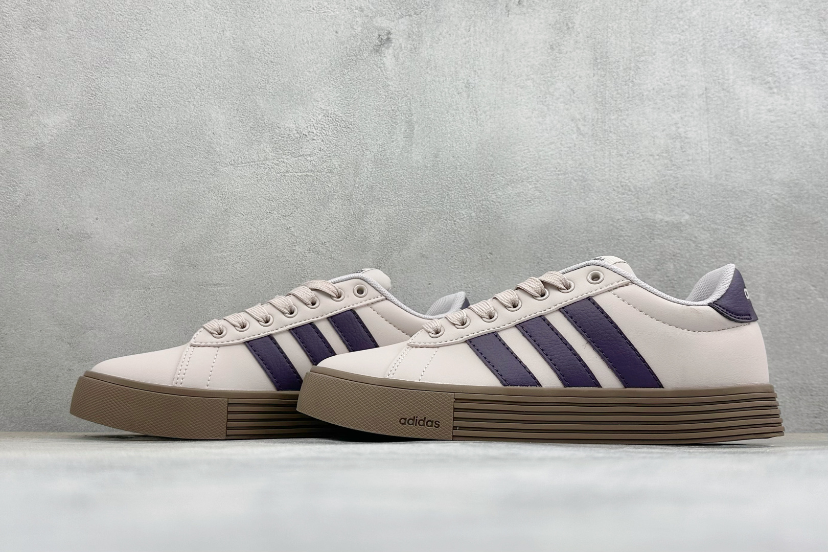 ZC版Adidas Barreda Daily 4.0 阿迪舒适减震低帮休闲板鞋 货号：KH8006-13 尺码：36-