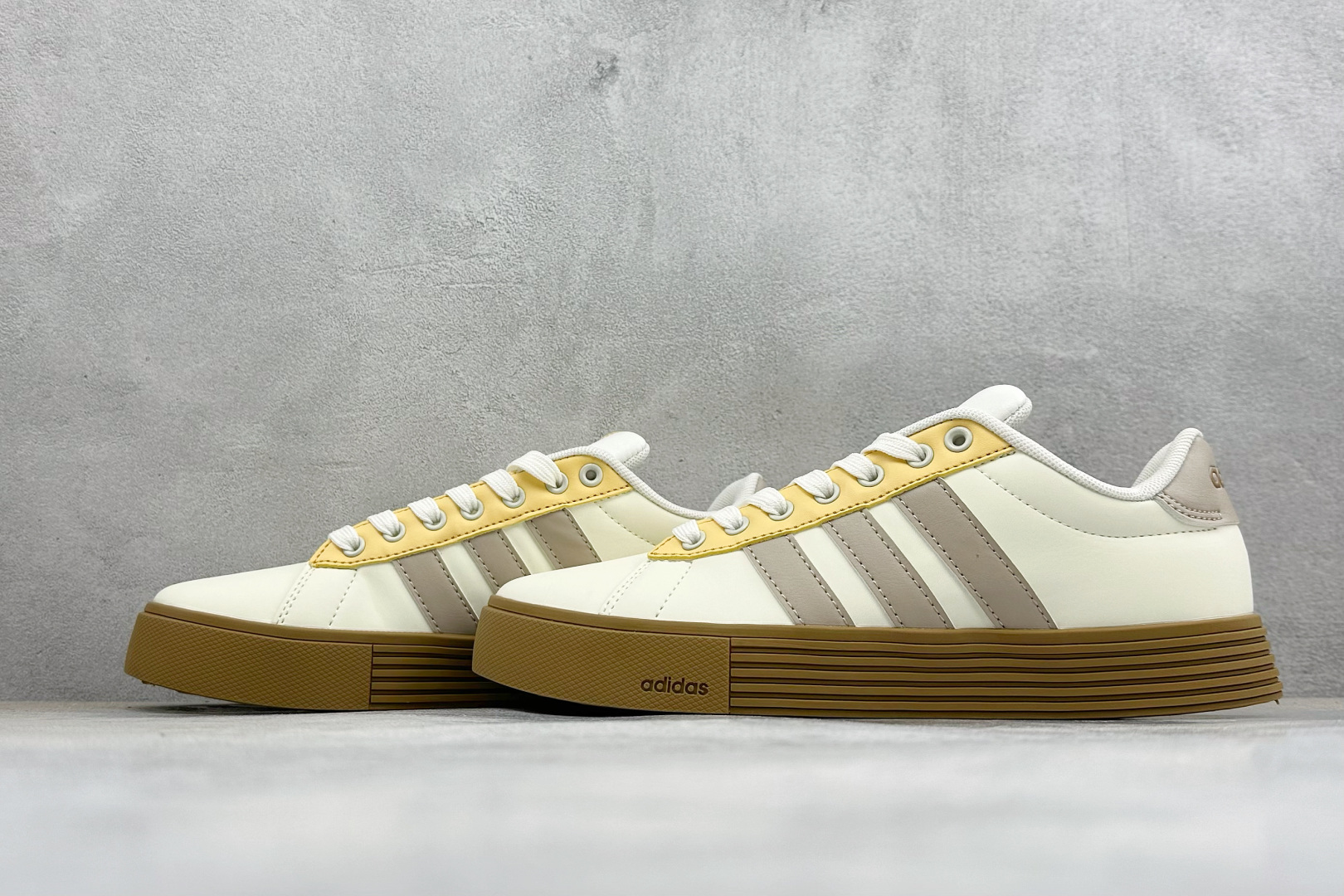 ZC版Adidas Barreda Daily 4.0 阿迪舒适减震低帮休闲板鞋 货号：JR0081-06 尺码：36-
