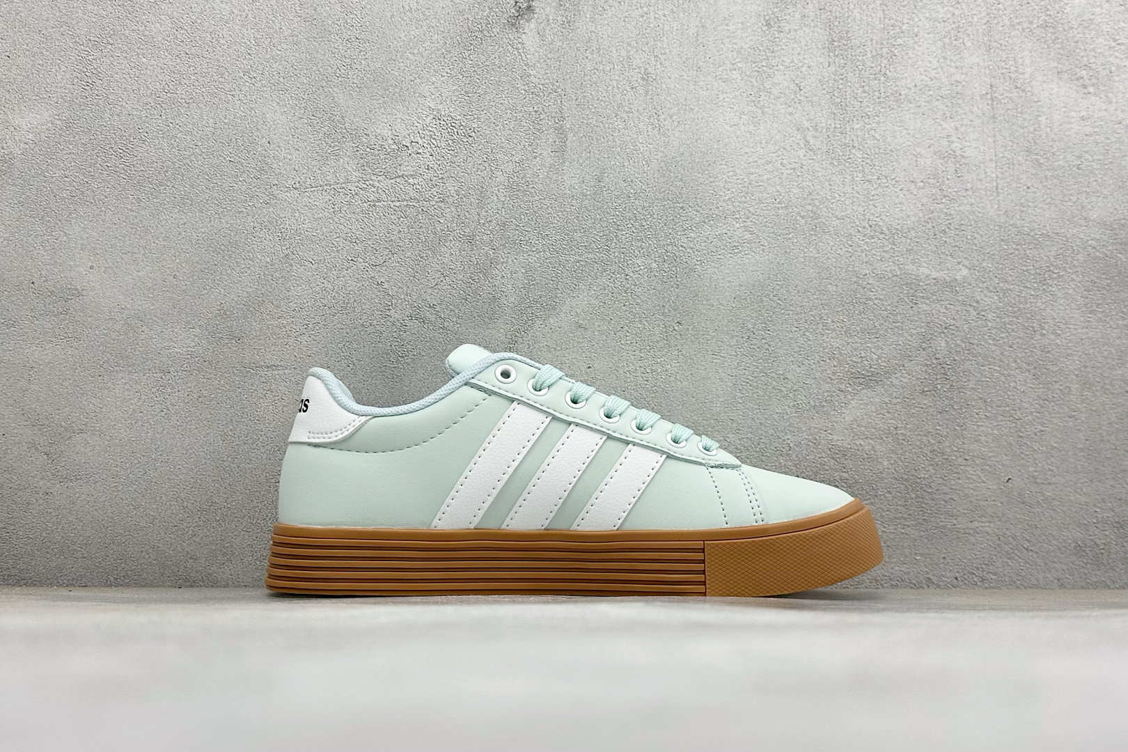 ZC版Adidas Barreda Daily 4.0 阿迪舒适减震低帮休闲板鞋 货号：KH5747-14 尺码：36-