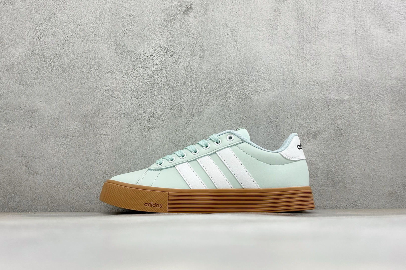 ZC版Adidas Barreda Daily 4.0 阿迪舒适减震低帮休闲板鞋 货号：KH5747-14 尺码：36-