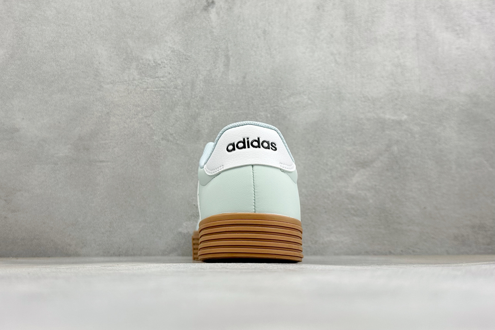 ZC版Adidas Barreda Daily 4.0 阿迪舒适减震低帮休闲板鞋 货号：KH5747-14 尺码：36-