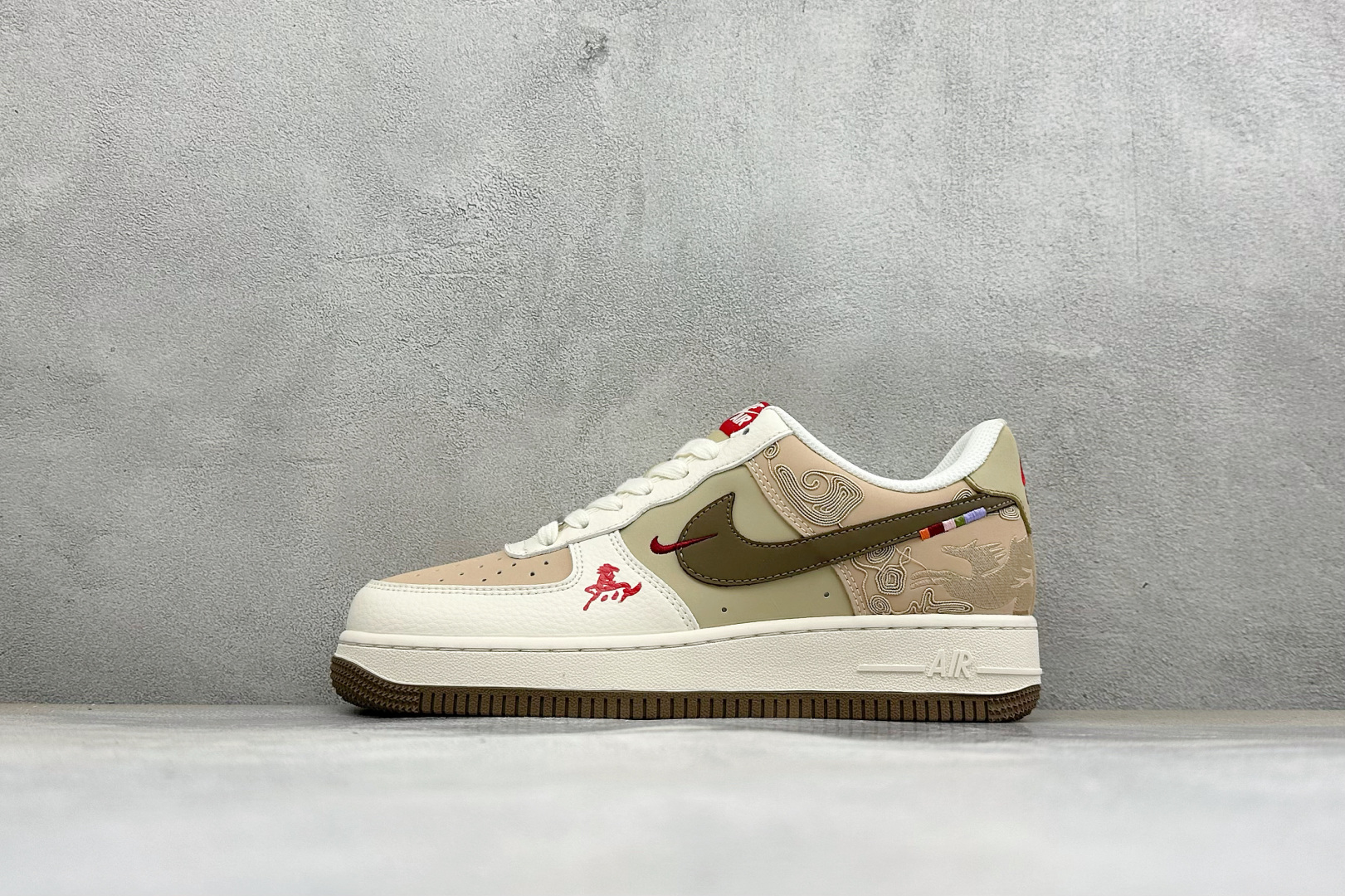 福利特价 Nike Air Force 1'07 Low 联名款 空军一号低帮休闲板鞋 #原楦原纸板 纯正空军版型 内置