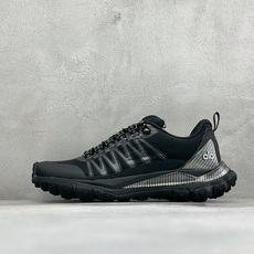ALO TRAIL RUNNING SHOES 舒适简约防滑耐磨低帮休闲板鞋 Alo Yoga于2007年创立于洛杉矶 ALO TRAIL RUNNING SHOES 舒适简约防滑耐磨低帮休闲板鞋 Alo Yoga于2007年创立于洛杉矶