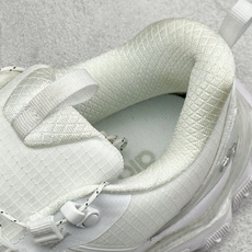 ALO TRAIL RUNNING SHOES 舒适简约防滑耐磨低帮休闲板鞋 Alo Yoga于2007年创立于洛杉矶 ALO TRAIL RUNNING SHOES 舒适简约防滑耐磨低帮休闲板鞋 Alo Yoga于2007年创立于洛杉矶