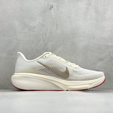 Nike Zoom Pegasus 42 减震防滑耐磨透气 低帮跑步鞋 兼顾迅疾外观和稳固脚感 后跟覆面和中足动态支撑巧 Nike Zoom Pegasus 42 减震防滑耐磨透气 低帮跑步鞋 兼顾迅疾外观和稳固脚感 后跟覆面和中足动态支撑巧