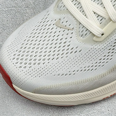 Nike Zoom Pegasus 42 减震防滑耐磨透气 低帮跑步鞋 兼顾迅疾外观和稳固脚感 后跟覆面和中足动态支撑巧 Nike Zoom Pegasus 42 减震防滑耐磨透气 低帮跑步鞋 兼顾迅疾外观和稳固脚感 后跟覆面和中足动态支撑巧