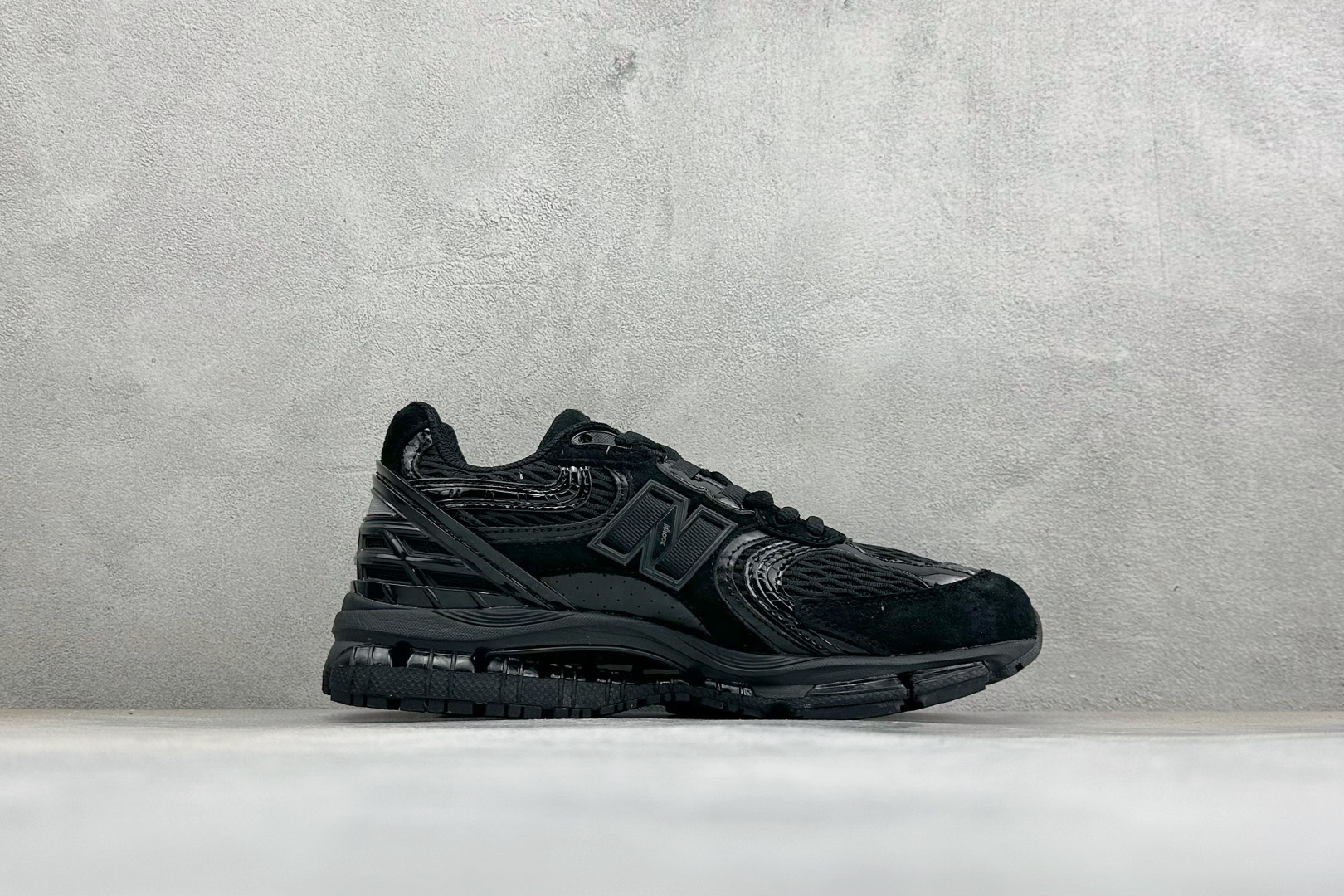 New Balance 1954R系列 新百伦 复古单品宝藏老爹鞋款 复古元素叠加 质感超级棒 原楦版型材料细节做工精细 New Balance 1954R系列 新百伦 复古单品宝藏老爹鞋款 复古元素叠加 质感超级棒 原楦版型材料细节做工精细