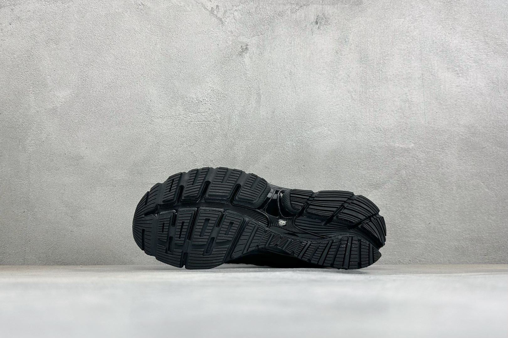 New Balance 1954R系列 新百伦 复古单品宝藏老爹鞋款 复古元素叠加 质感超级棒 原楦版型材料细节做工精细 New Balance 1954R系列 新百伦 复古单品宝藏老爹鞋款 复古元素叠加 质感超级棒 原楦版型材料细节做工精细