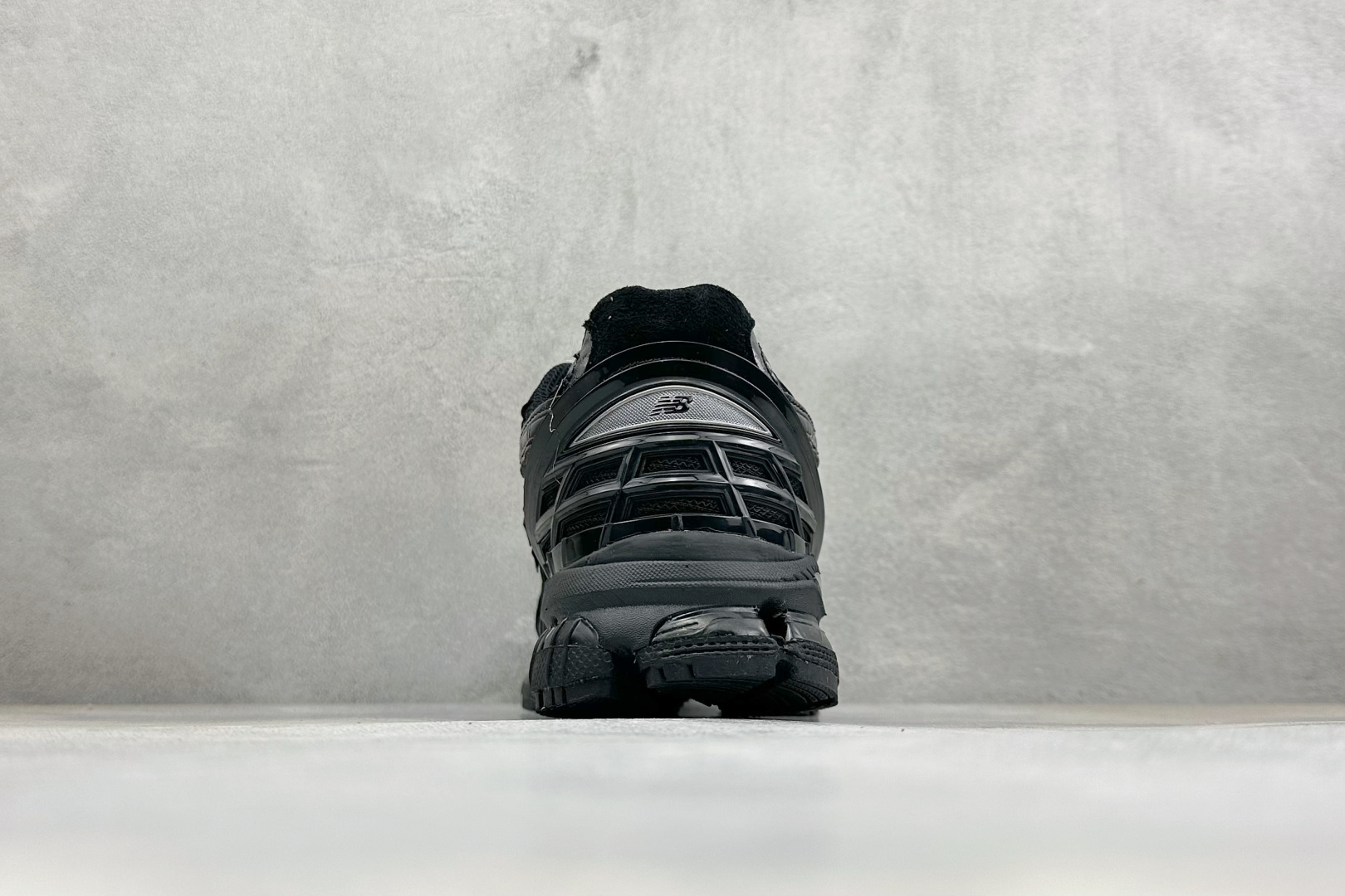 New Balance 1954R系列 新百伦 复古单品宝藏老爹鞋款 复古元素叠加 质感超级棒 原楦版型材料细节做工精细 New Balance 1954R系列 新百伦 复古单品宝藏老爹鞋款 复古元素叠加 质感超级棒 原楦版型材料细节做工精细