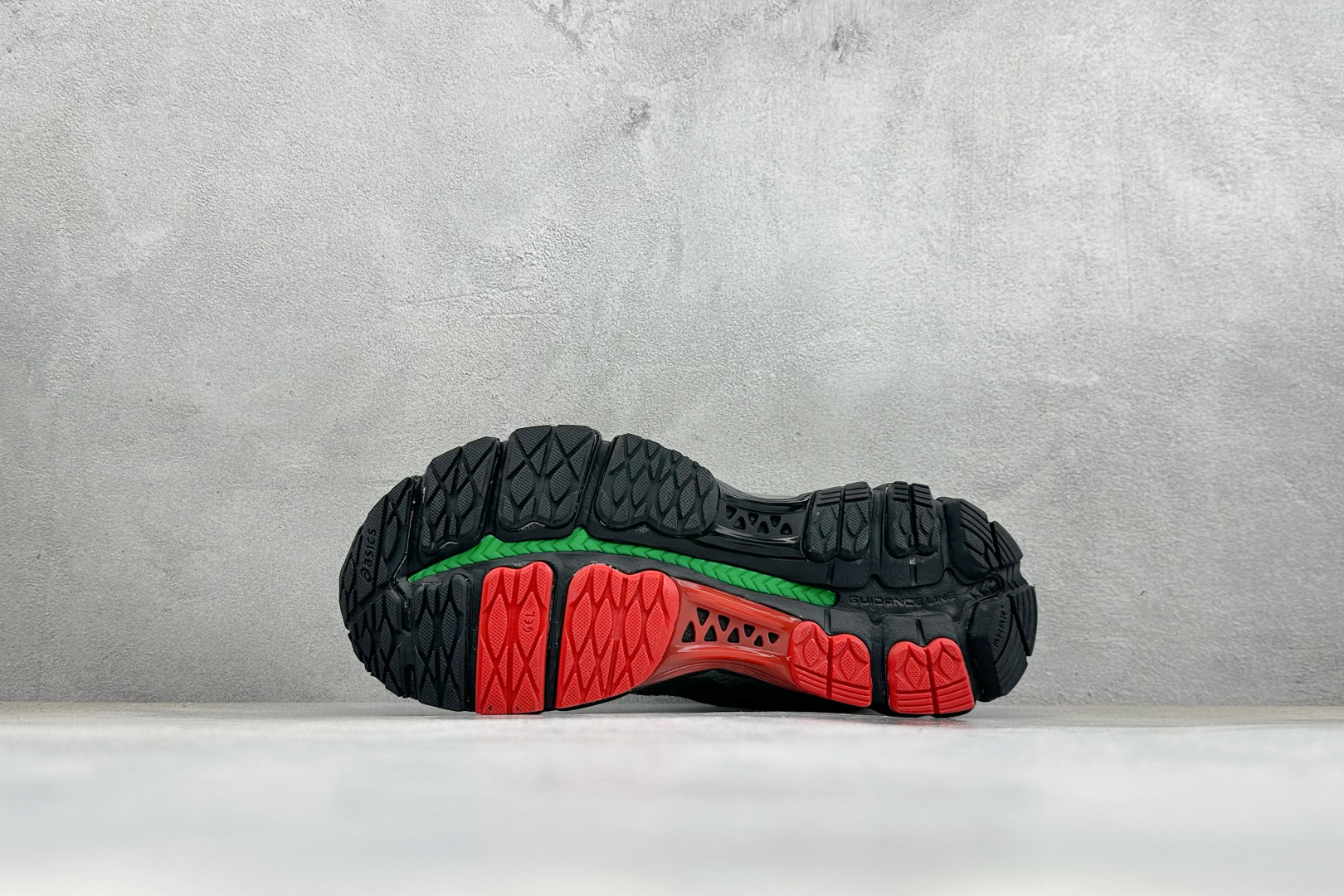Asics Gel-Kayano 12.1 “Light Sage” 亚瑟士运动舒适防滑透气低帮跑步鞋  货号：1203