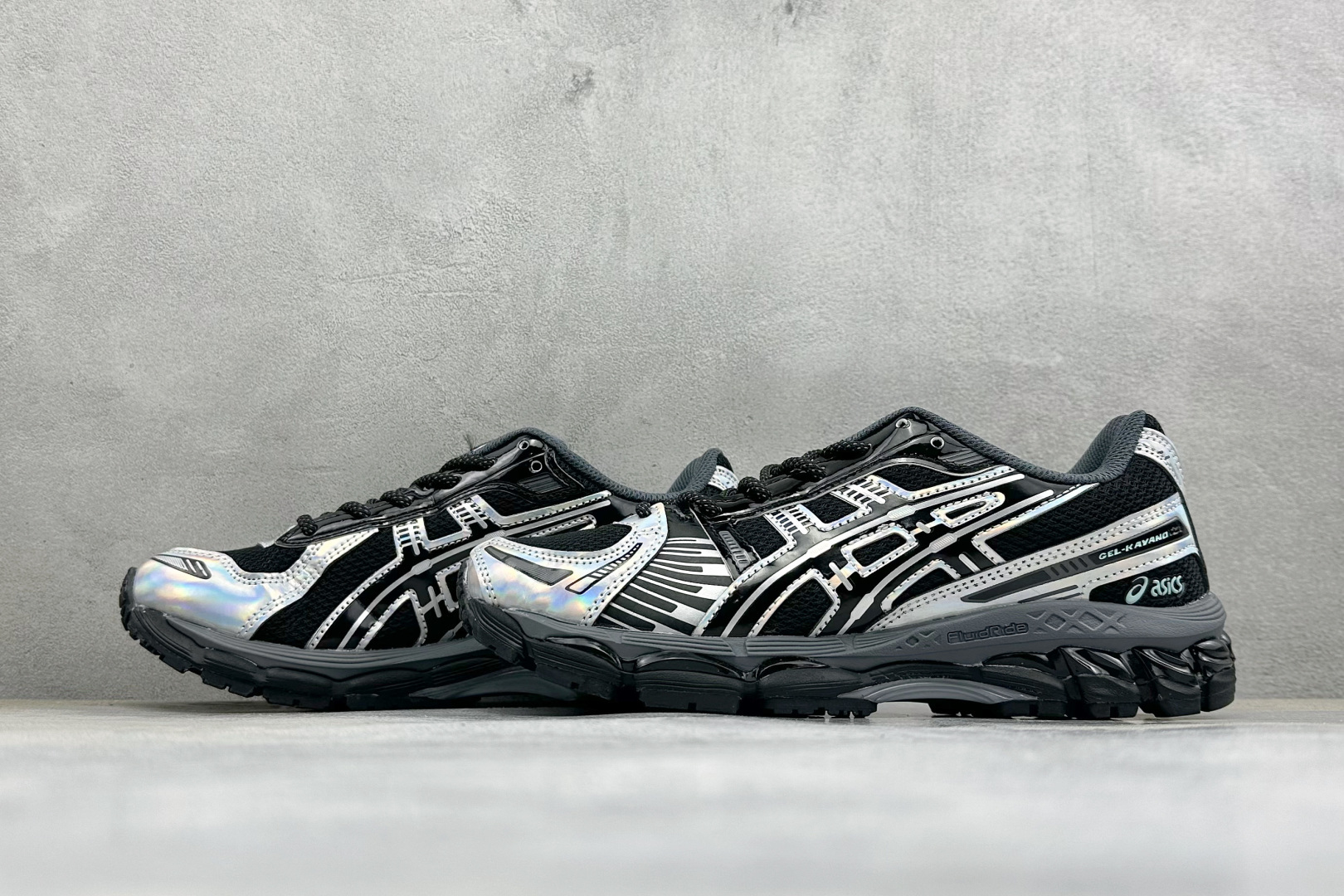 Asics Gel-Kayano 12.1 “Light Sage” 亚瑟士运动舒适防滑透气低帮跑步鞋 货号：1203A
