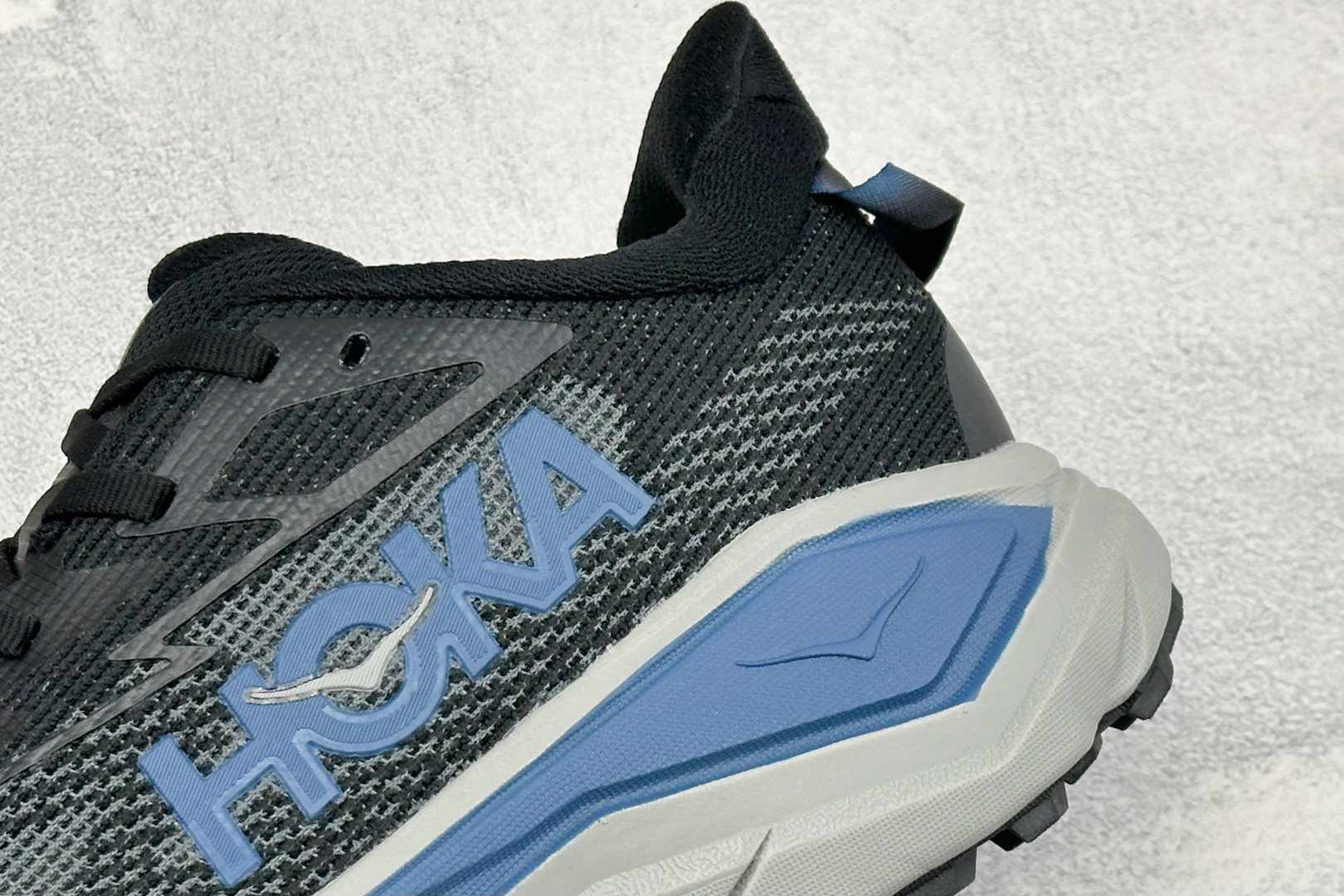 HOKA CHALLENGER 8 运动平衡 轻便系带减震防滑耐磨低帮跑步鞋 货号: -BTHN 尺码: 40-45 